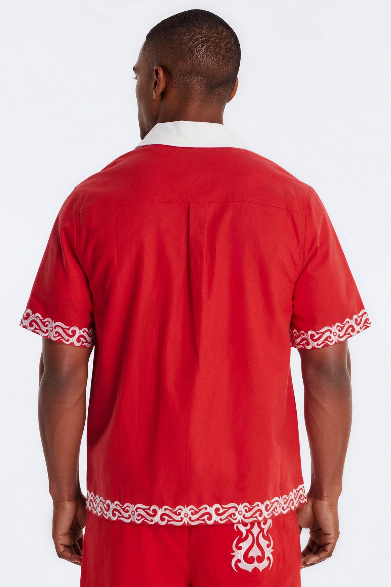 Coastal Isla Cuban Button Up Shirt - Red