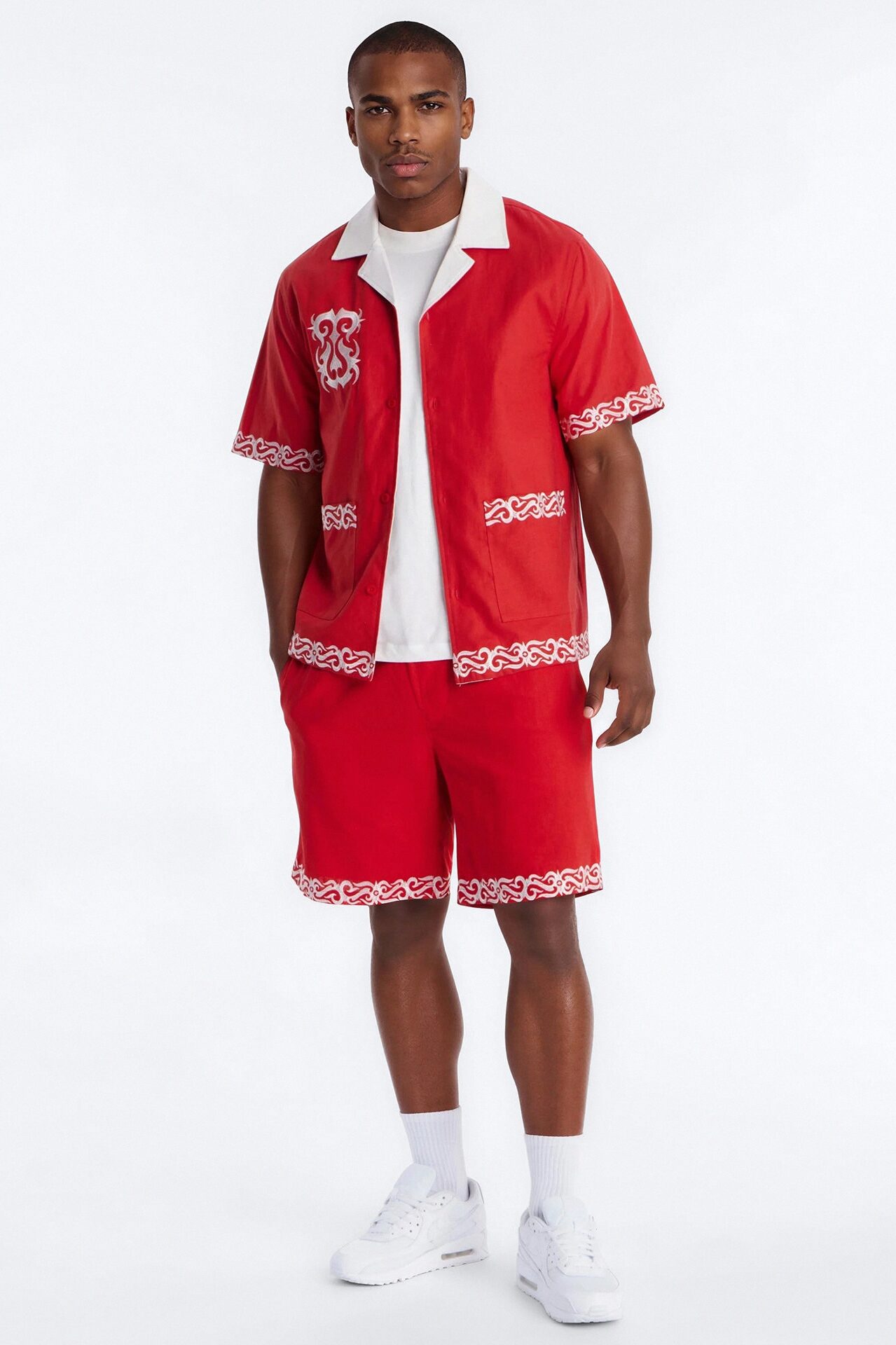 Relaxed Coastal Isla Short - Red