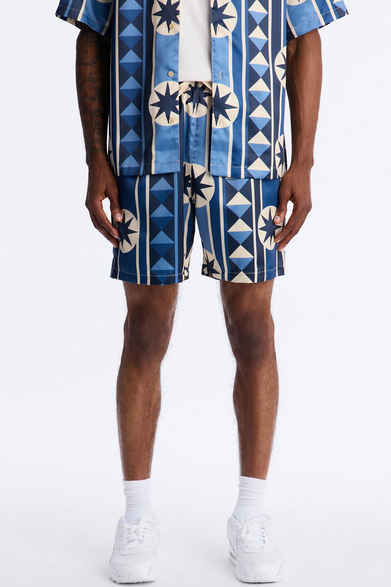Toscana Geo Relaxed Short - Blue