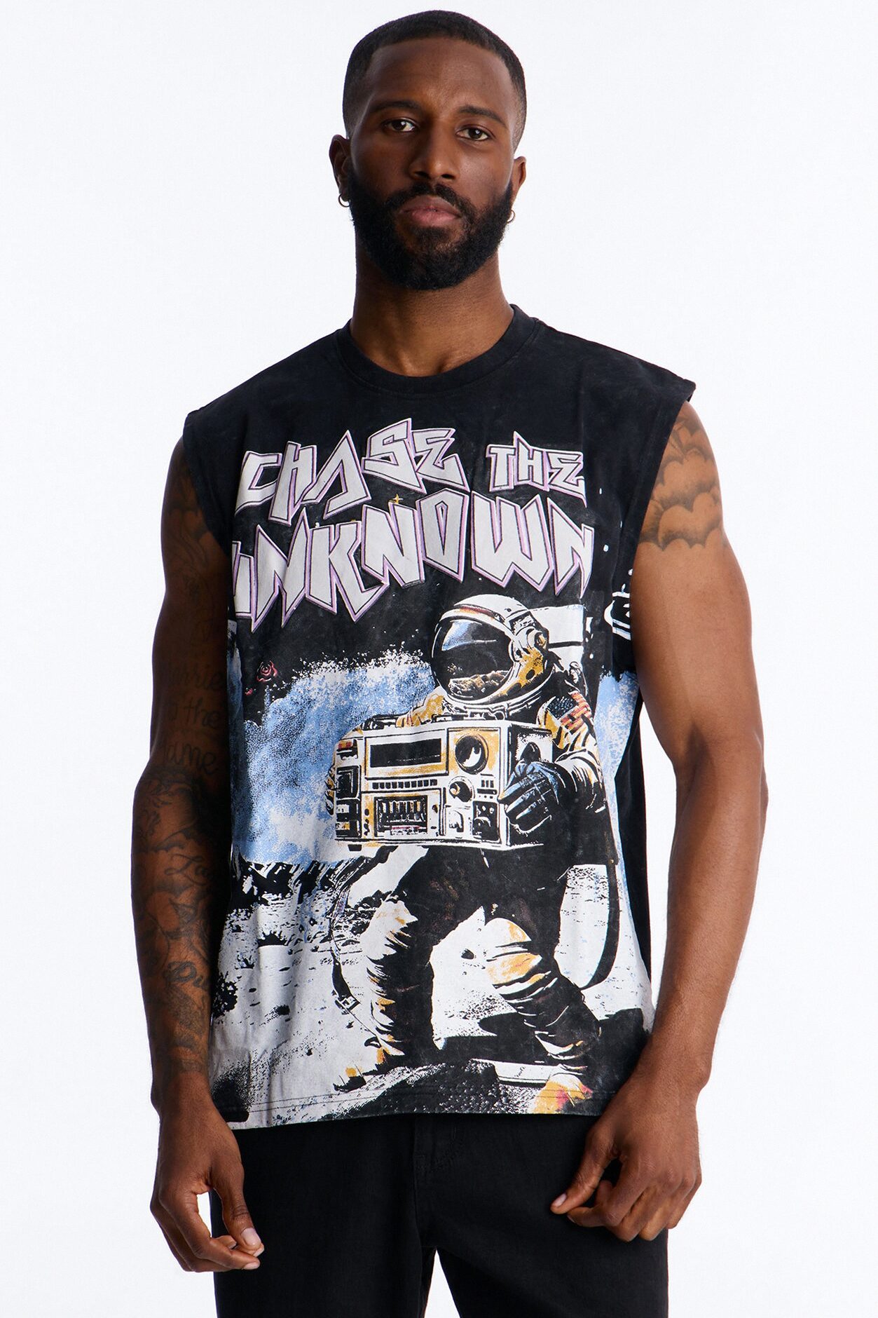 Chase The Unknown Vintage Muscle Tee - Black Wash