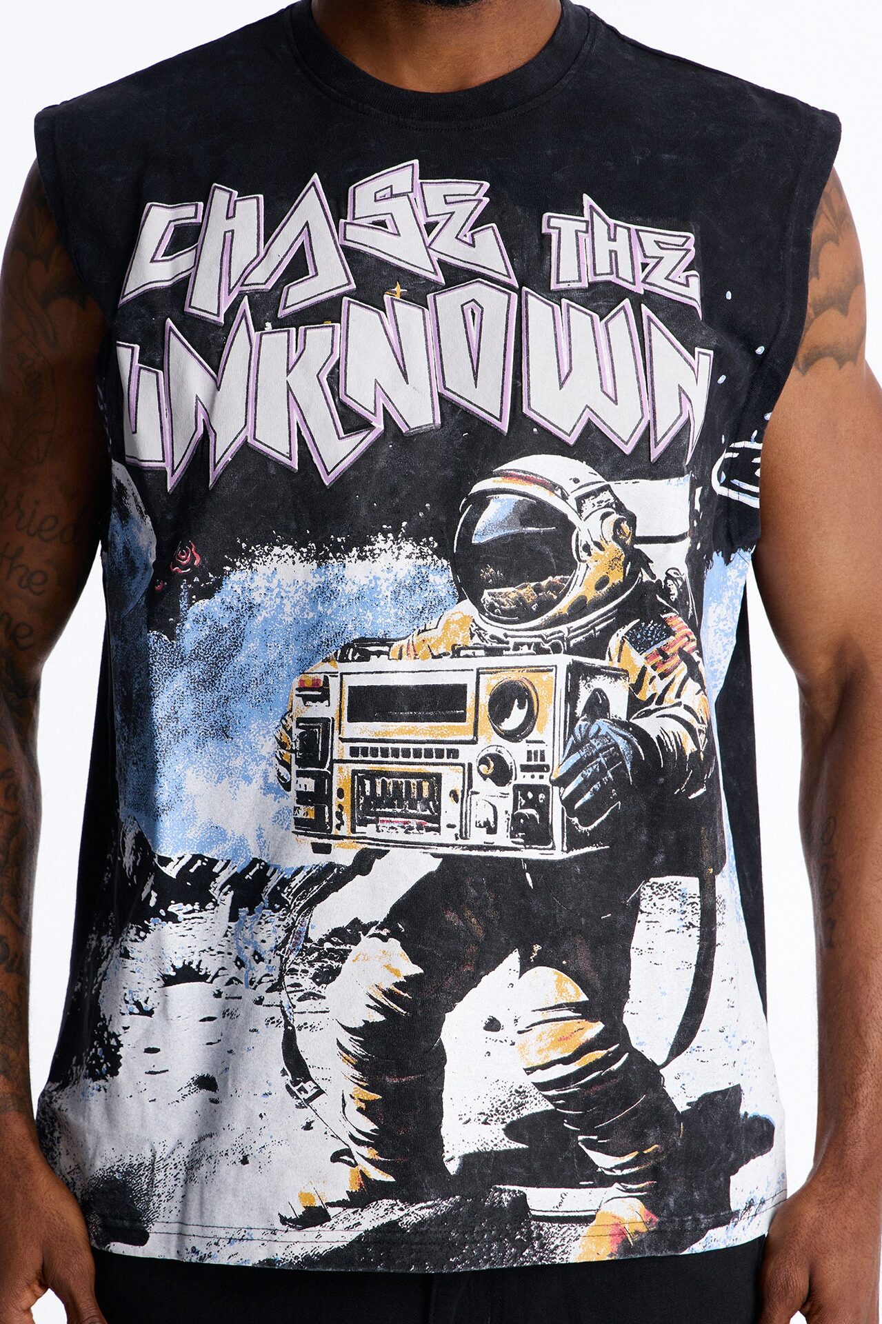 Chase The Unknown Vintage Muscle Tee - Black Wash