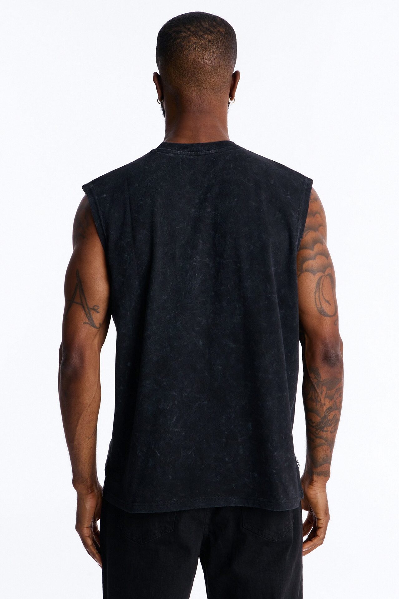 Chase The Unknown Vintage Muscle Tee - Black Wash