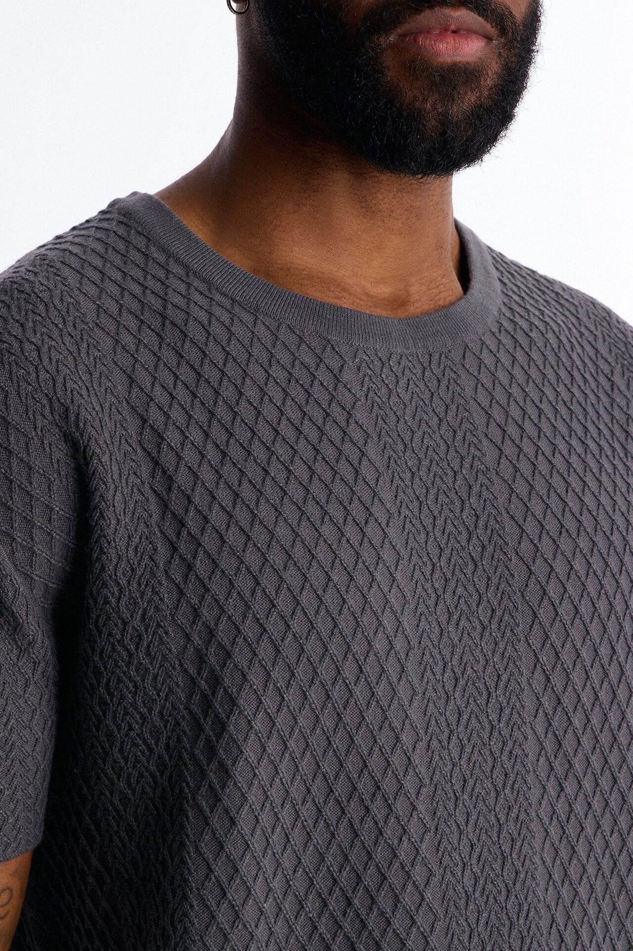 Relaxed Knitted Crewneck Tee - Black