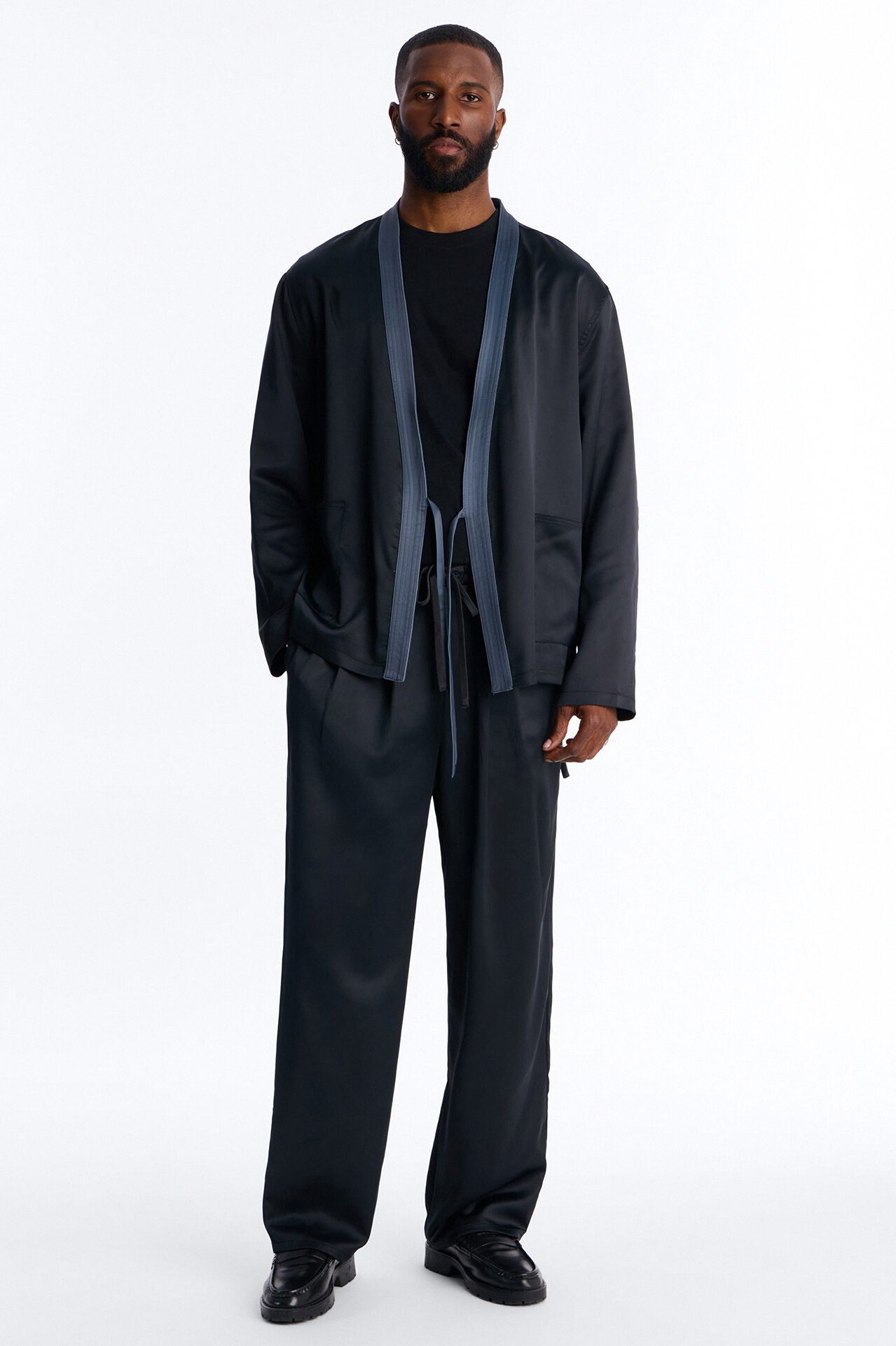 Liquid Shadow Wrap Jacket - Black