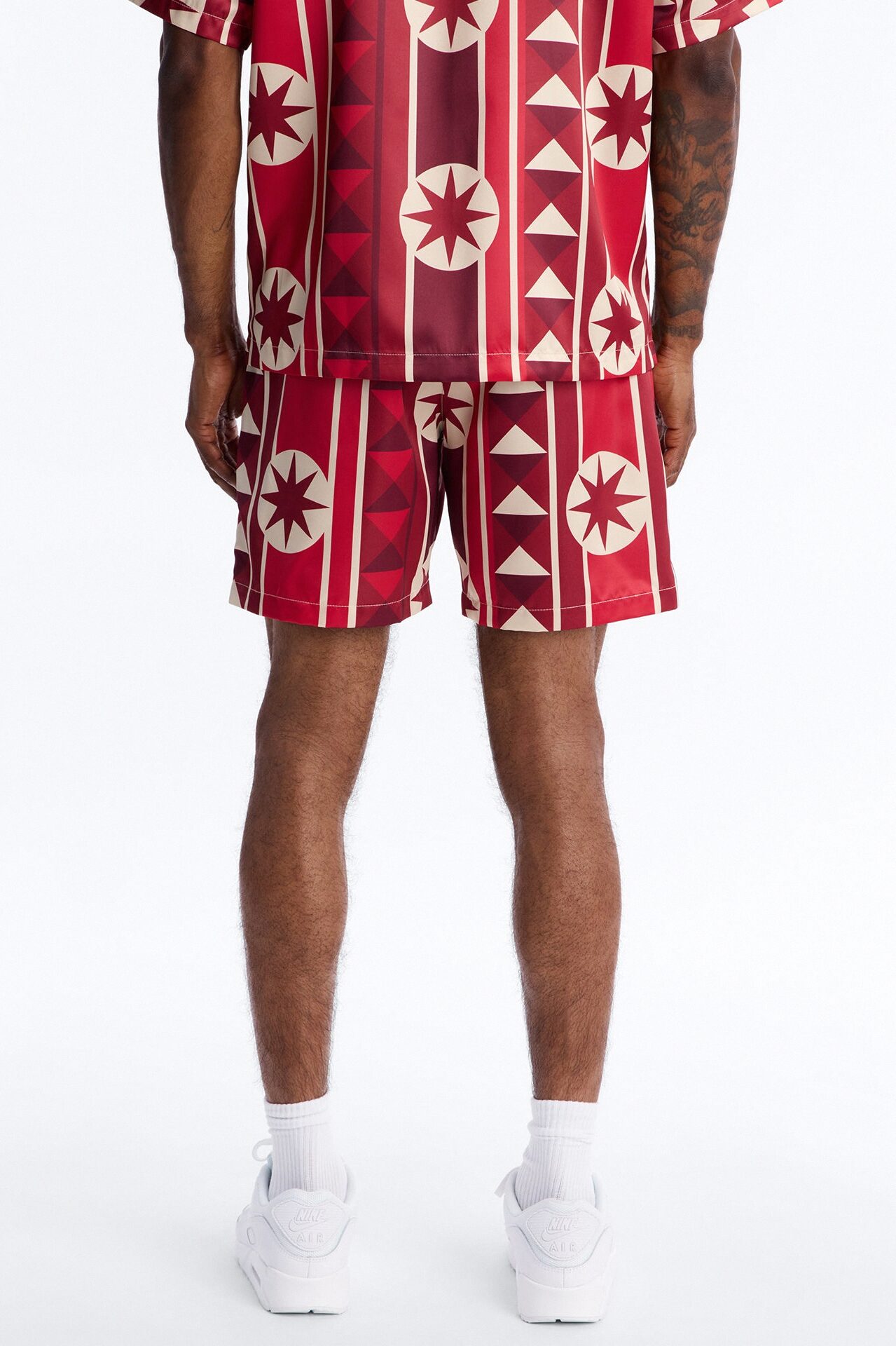 Toscana Geo Relaxed Short - Red