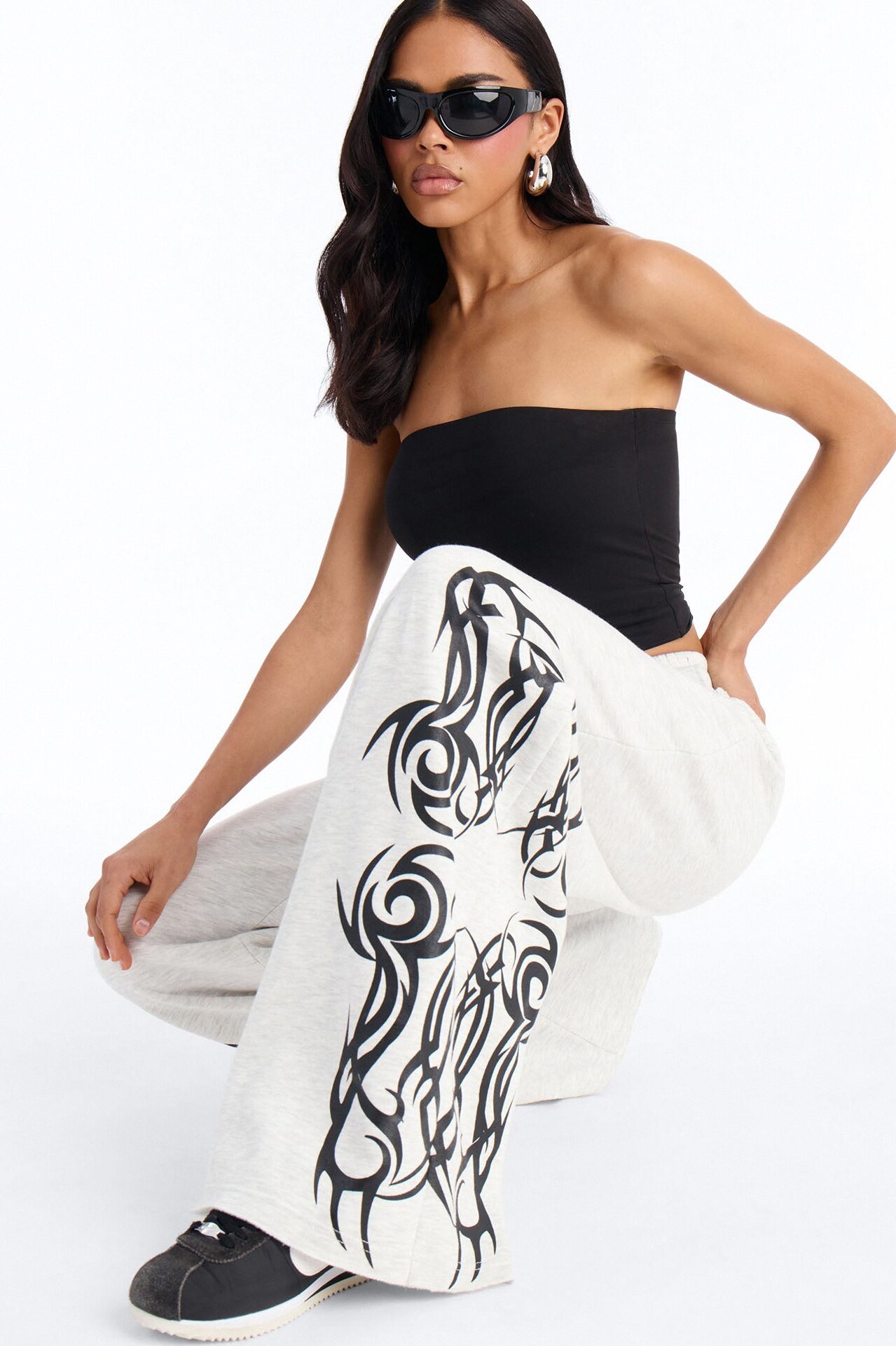 Edgy Fleece Wide Leg Sweatpants - Grey