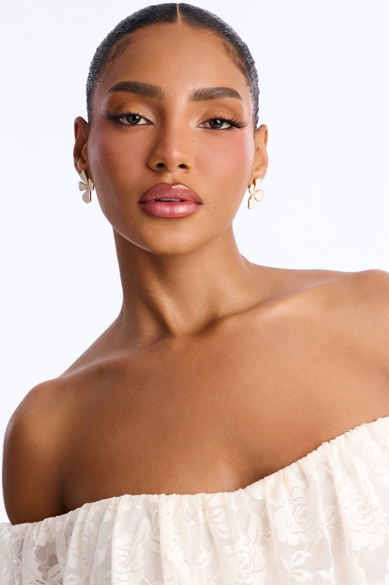 Flora Muse Earrings - White/Gold