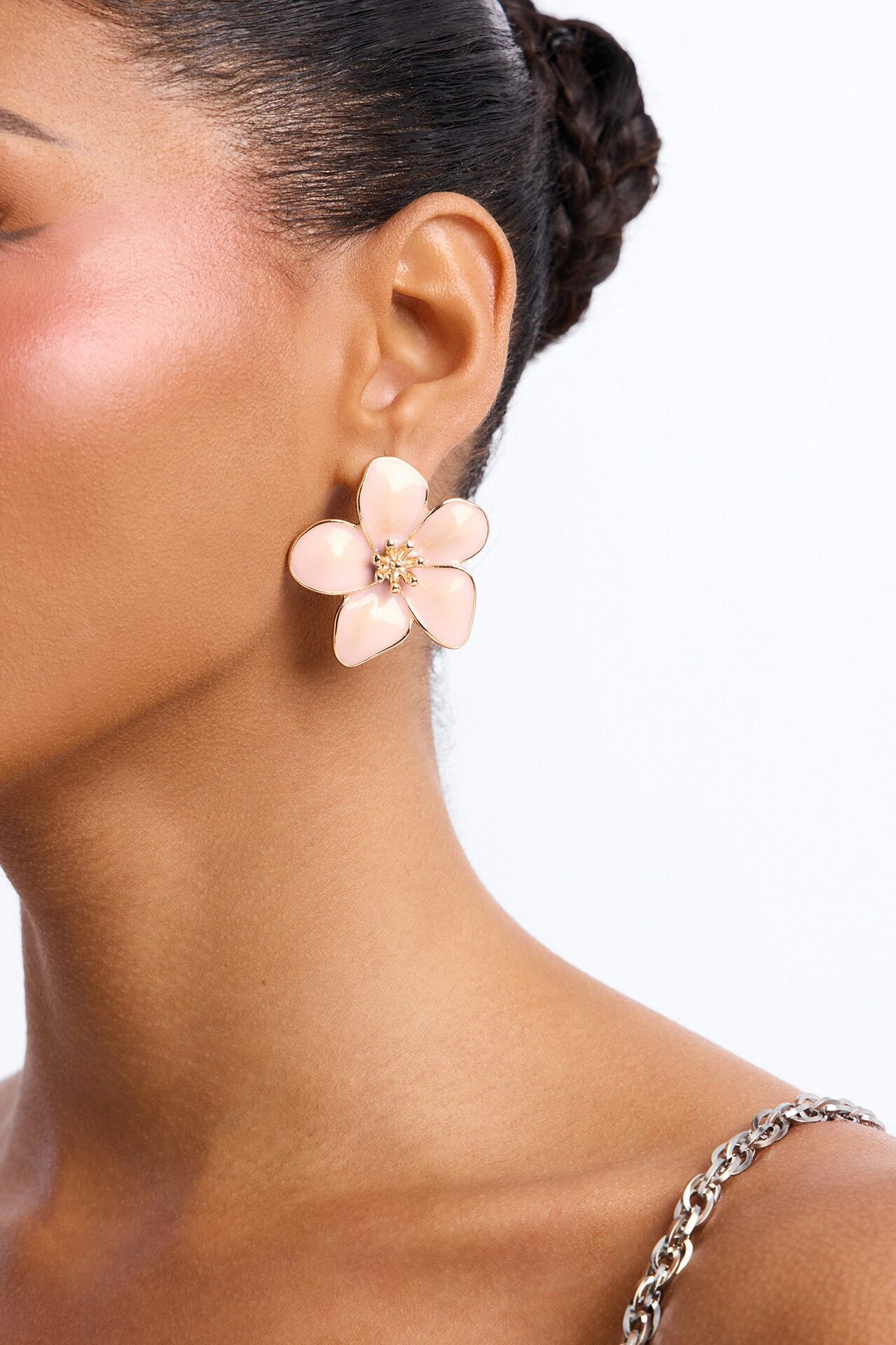 Serene Blossom Stud Earrings - Pink