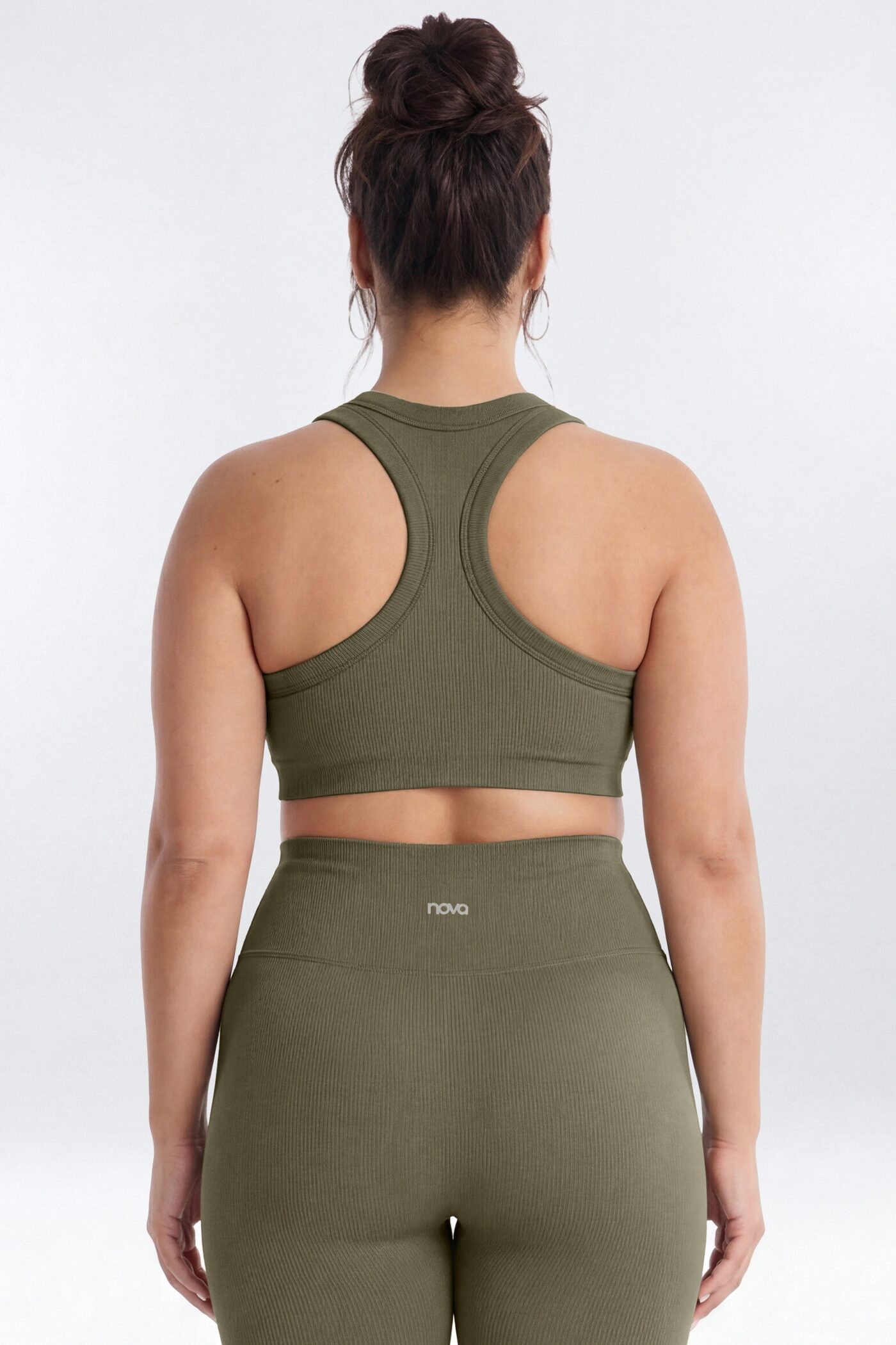 SeamlessLift™ Soft V-Front Racerback Sports Bra - Moss