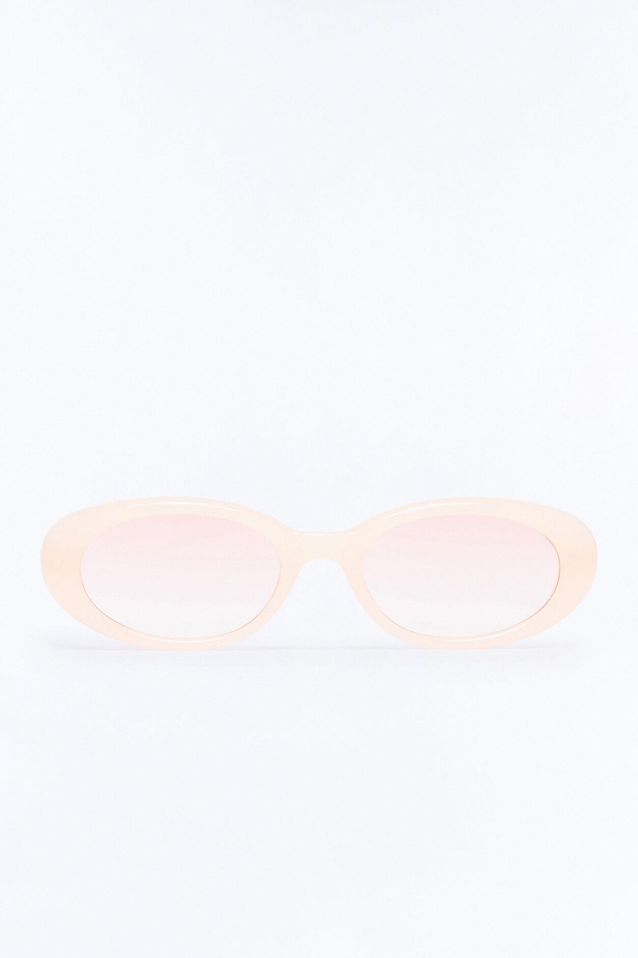 Ain't She Something Sunglasses - Peach