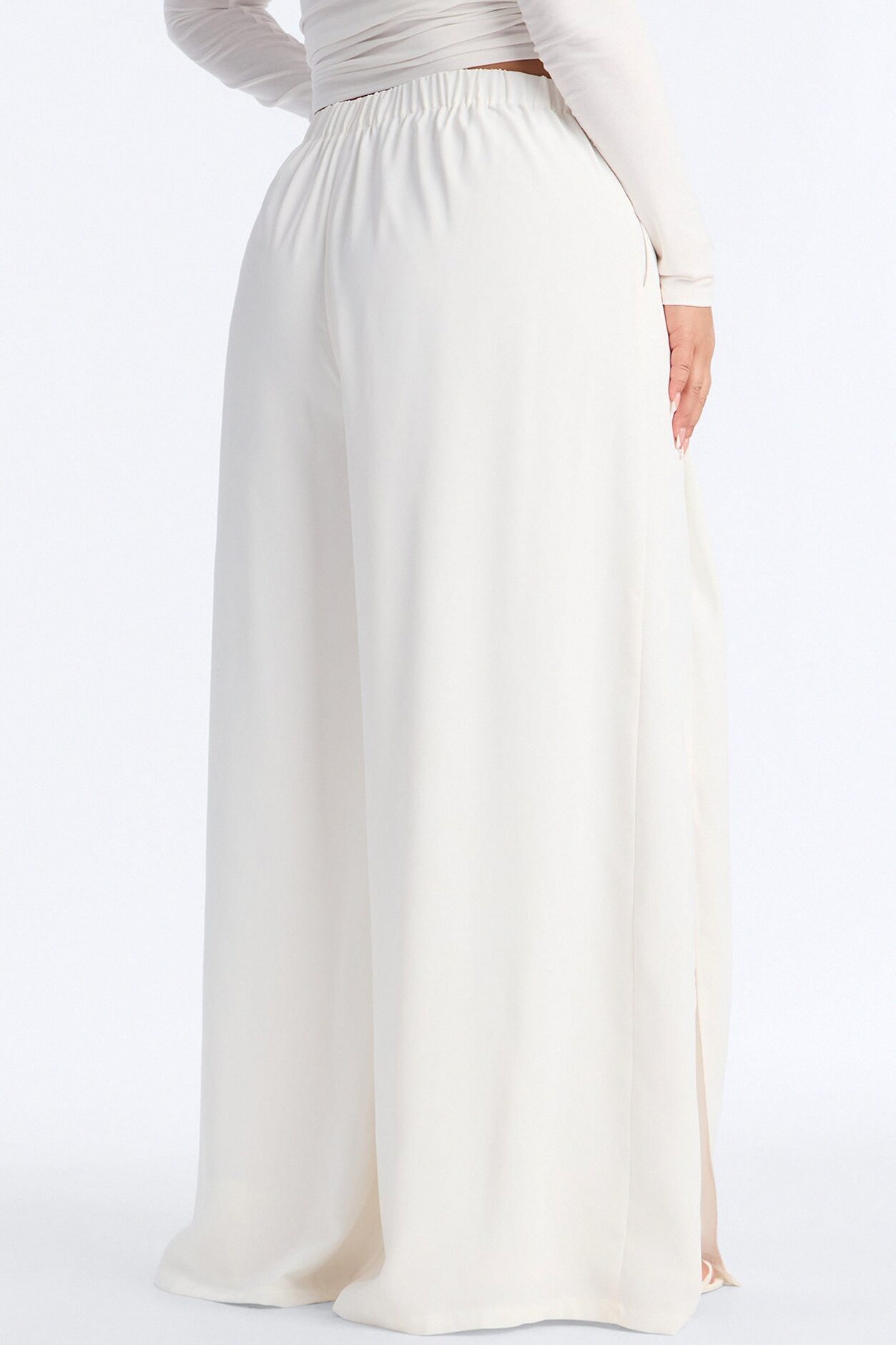Elodie Mid Rise Super Wide Leg Crepe Pant 33″ - Ivory