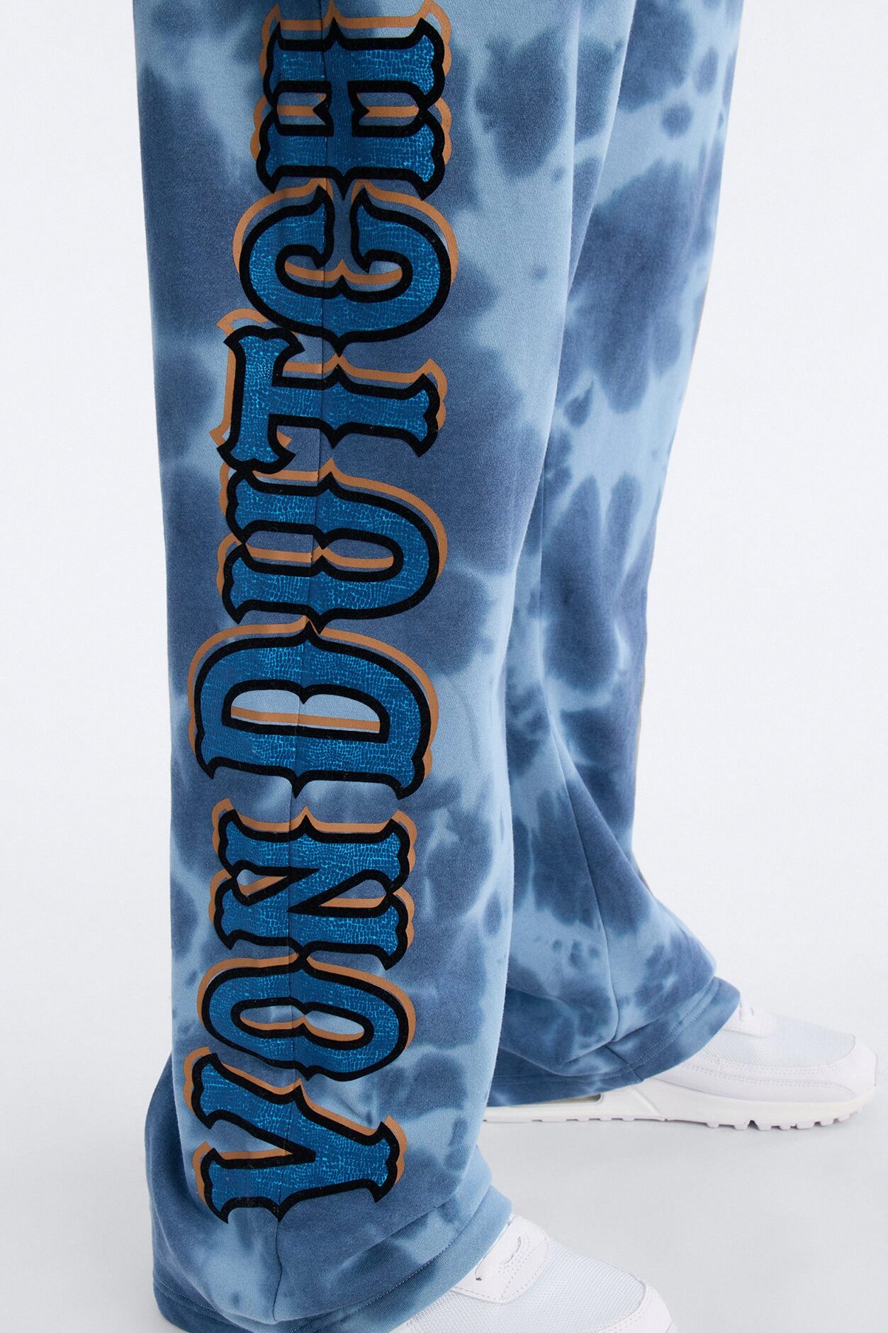 Baggy Von Dutch Outlaw Bleach Dyed Raw Edge Sweatpants - Blue