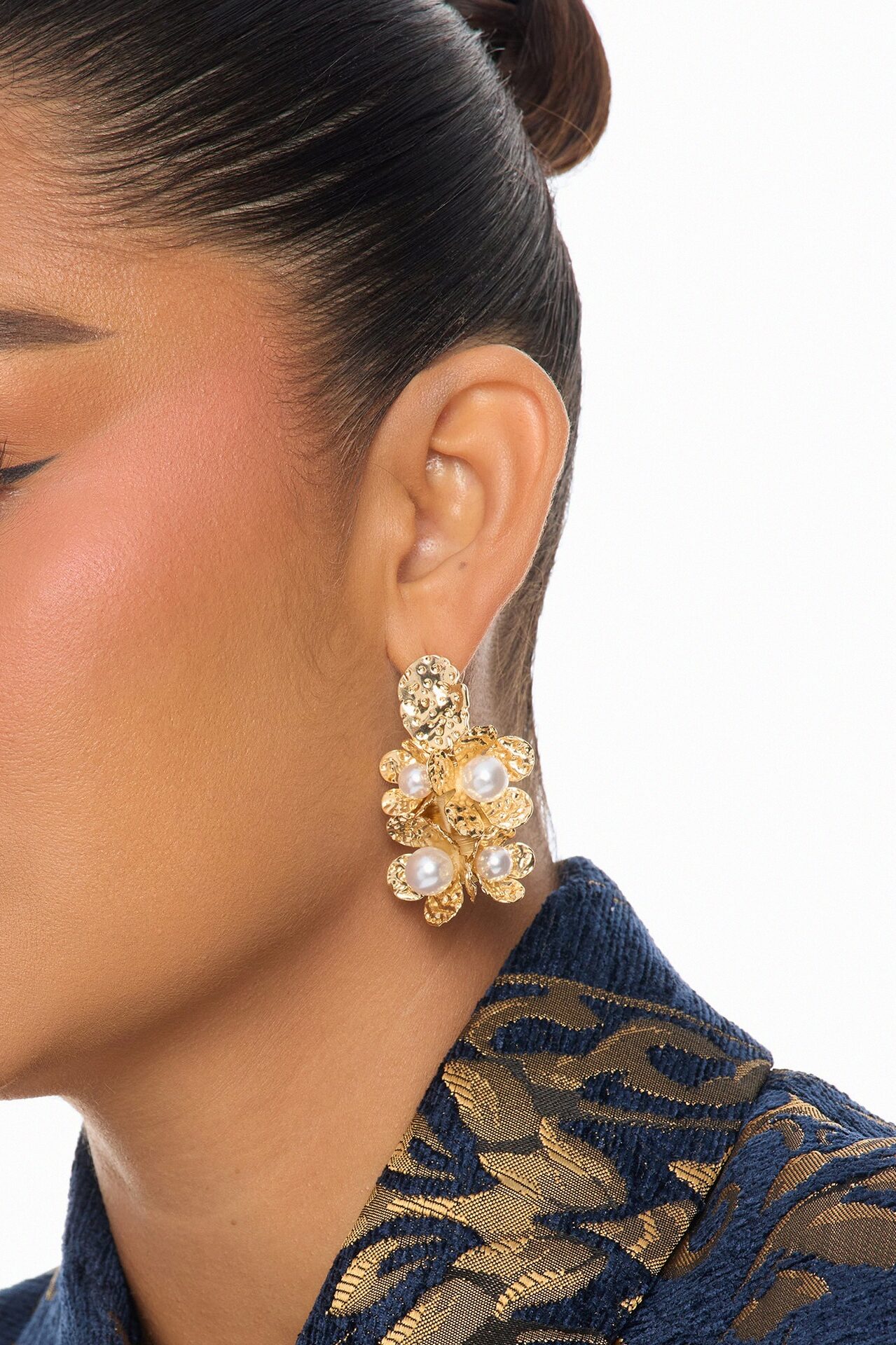 Jardin De Flor Drop Earrings - Gold