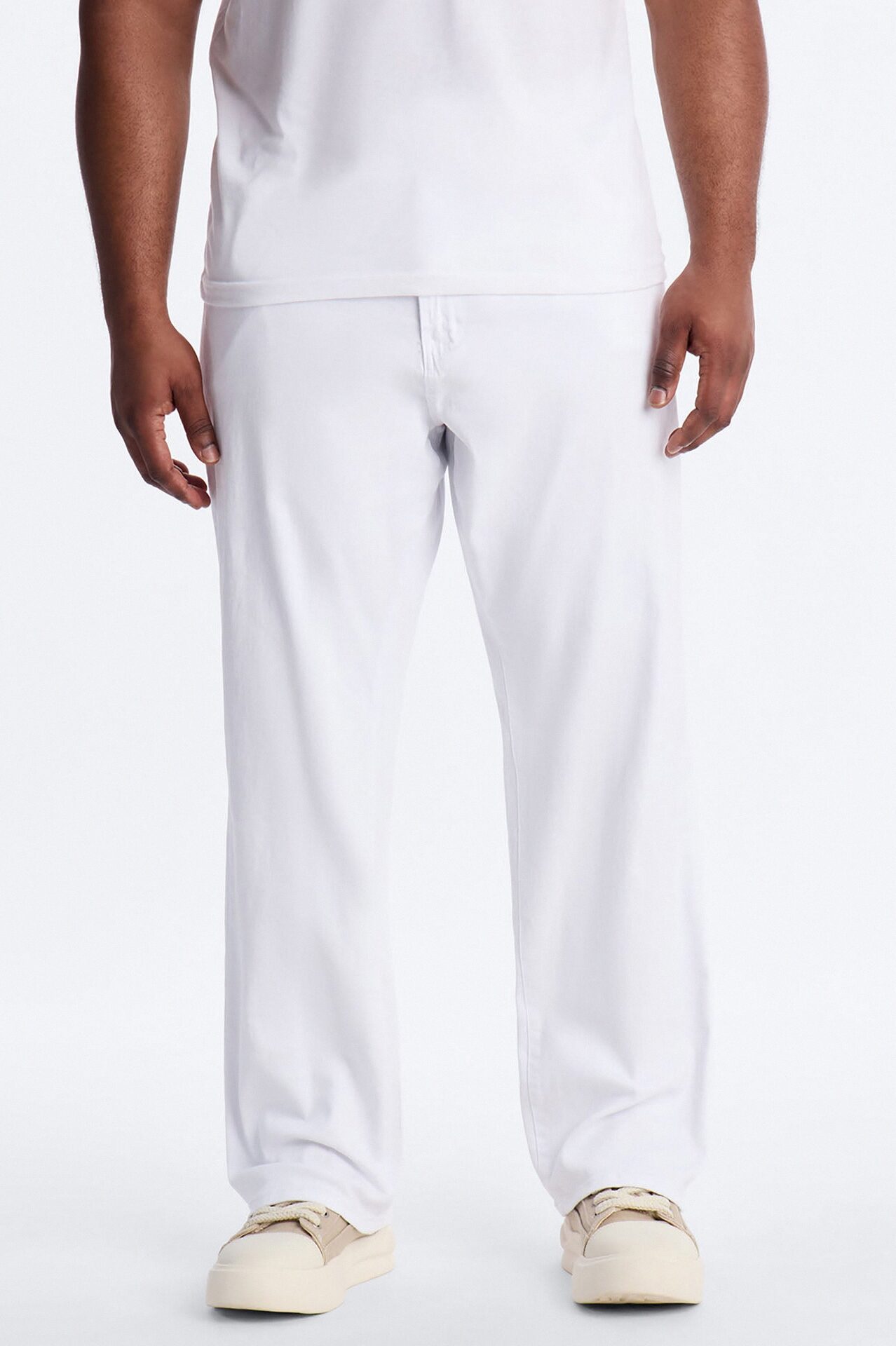 Clean Feel Straight Jean - White