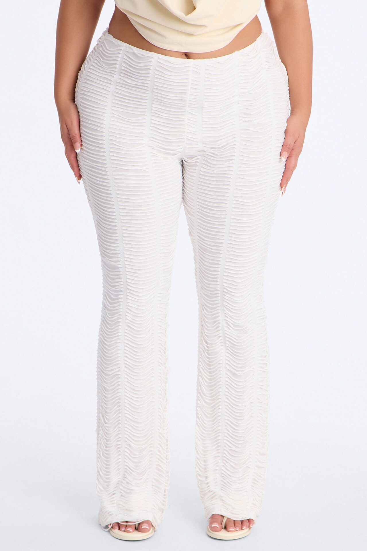 Harlow Low Rise Straight Leg Pant - White
