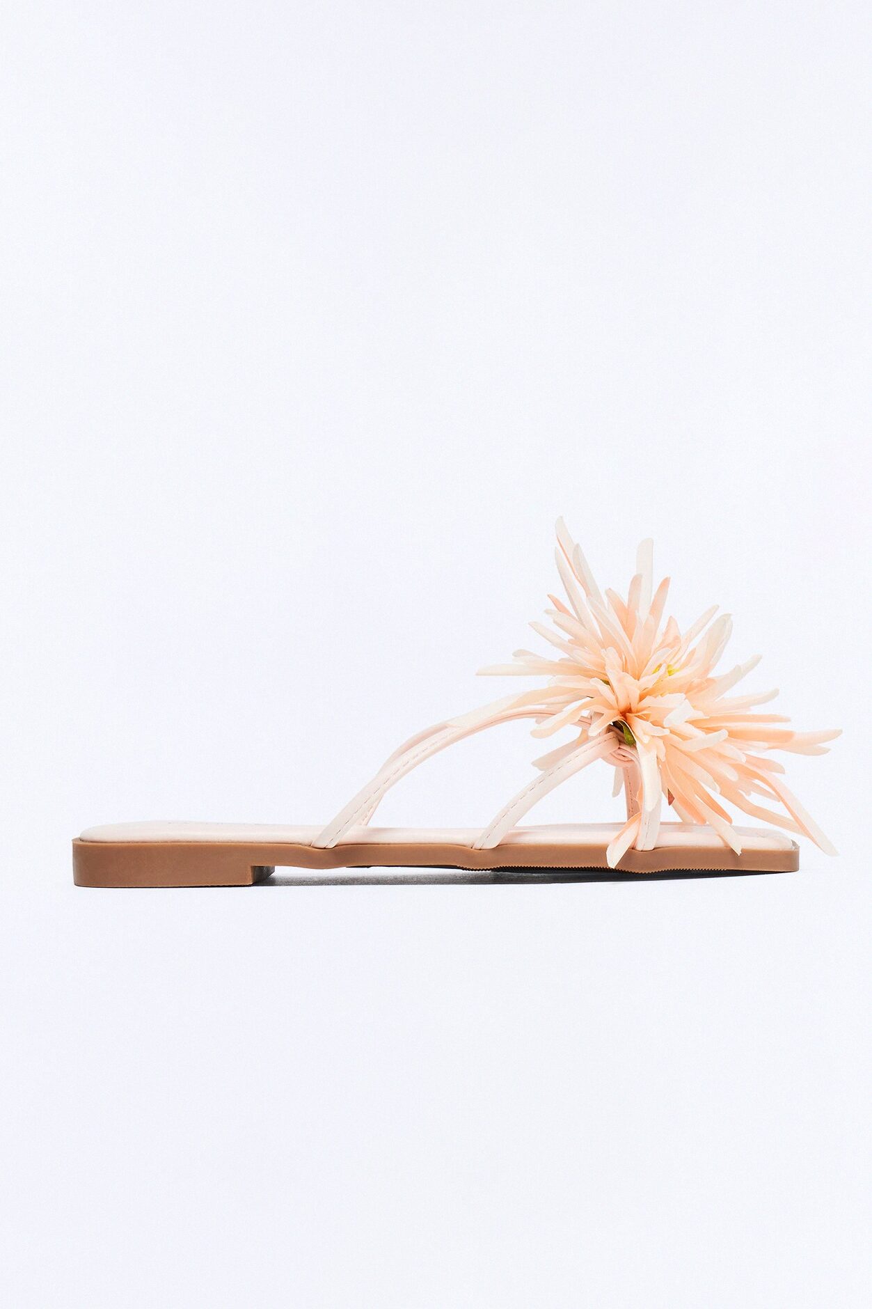 Flora Flip Flop Flat Sandals - Peach