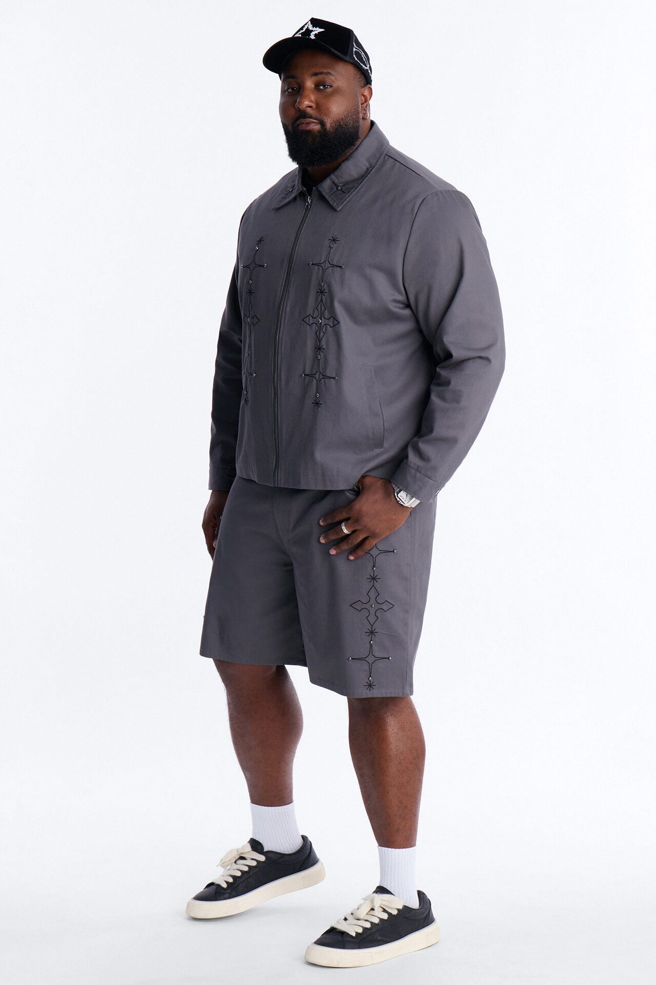 Relaxed Vatican City Stitched Embellished Short - Grey