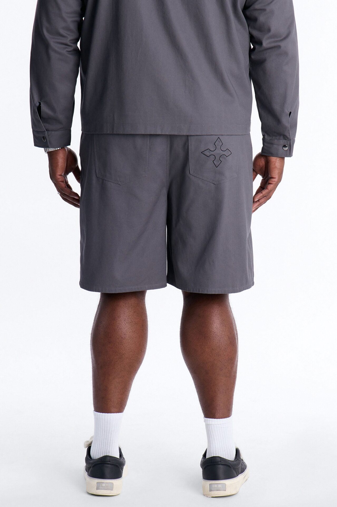 Relaxed Vatican City Stitched Embellished Short - Grey