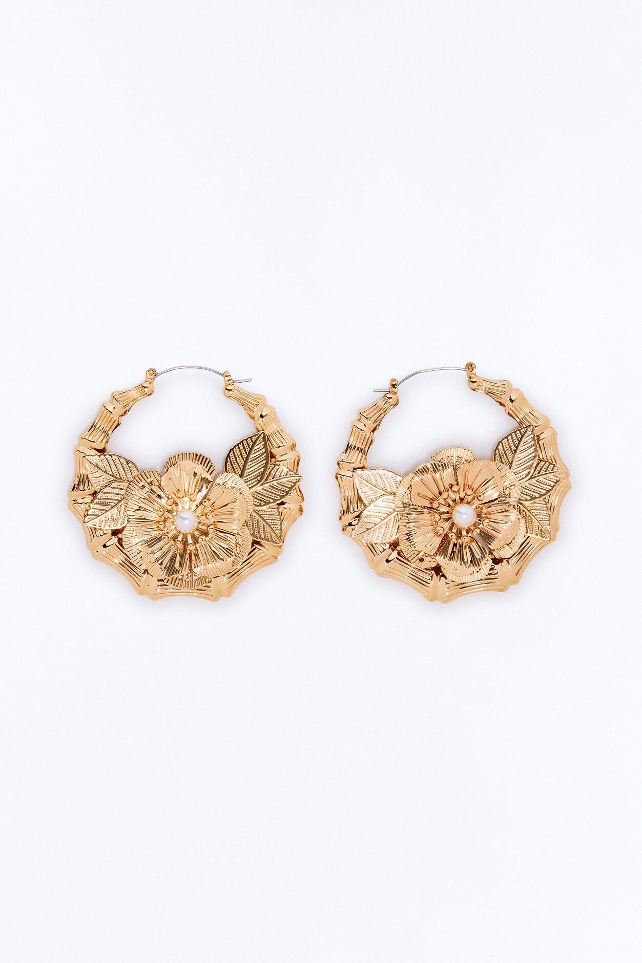 Bamboo Flower Hoop Earrings - Gold