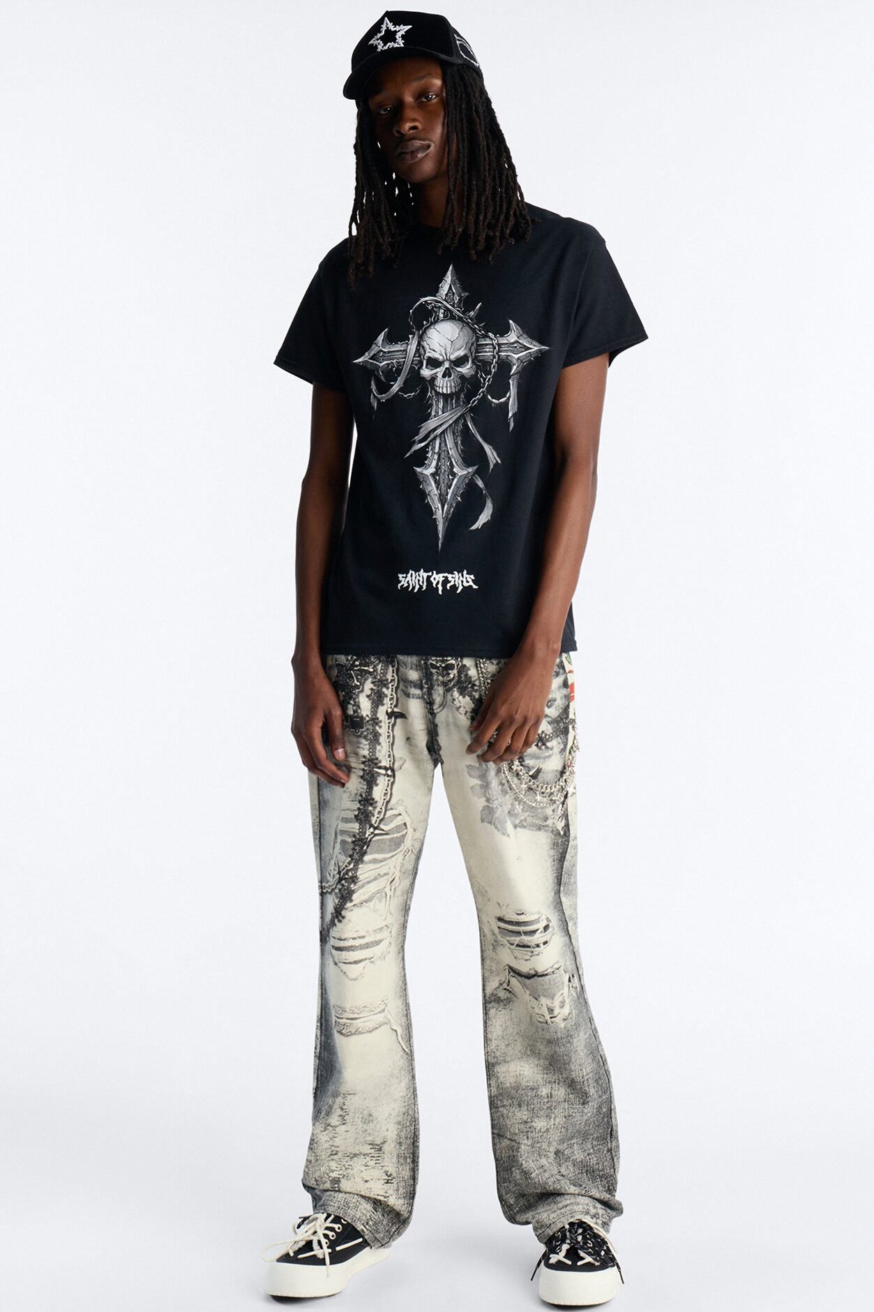 La Familia Cross And Skull Short Sleeve Tee - Black