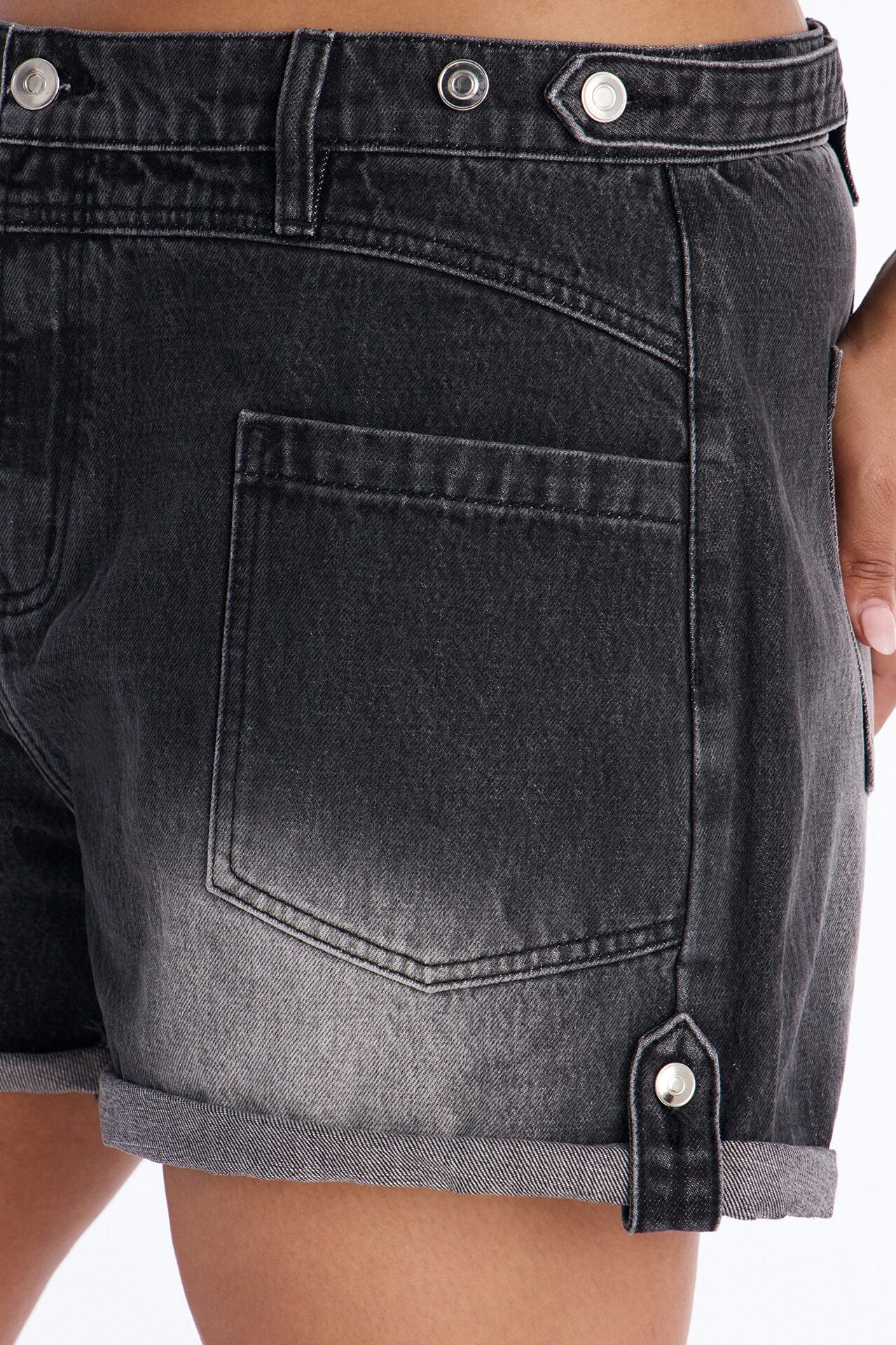 Bowery Denim Shorts - Black Wash