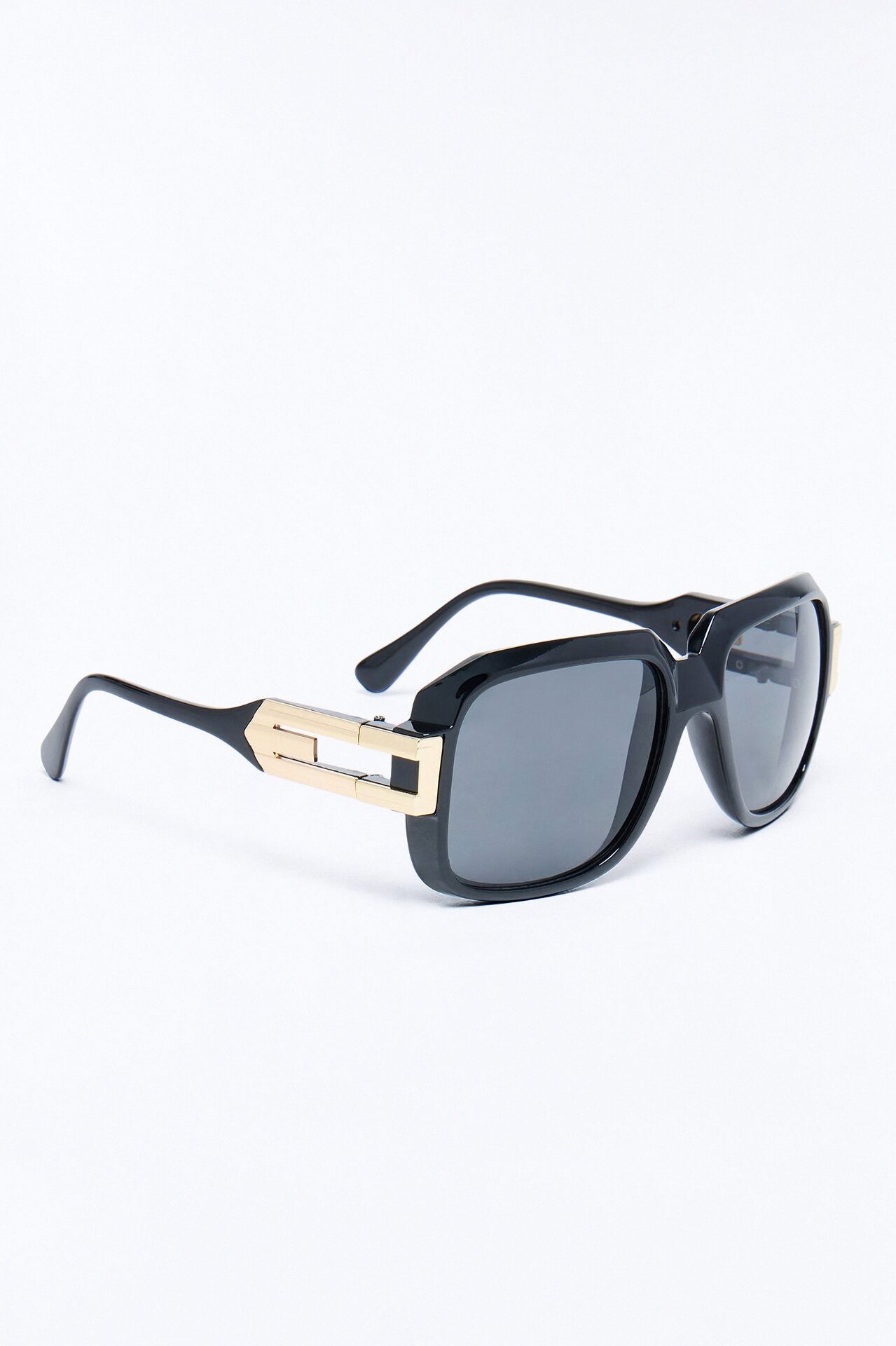 Sky Walking Sunglasses - Black