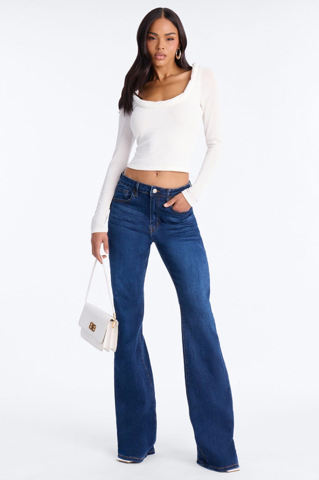 Tara Twisted Scoop Neck Long Sleeve Top - White