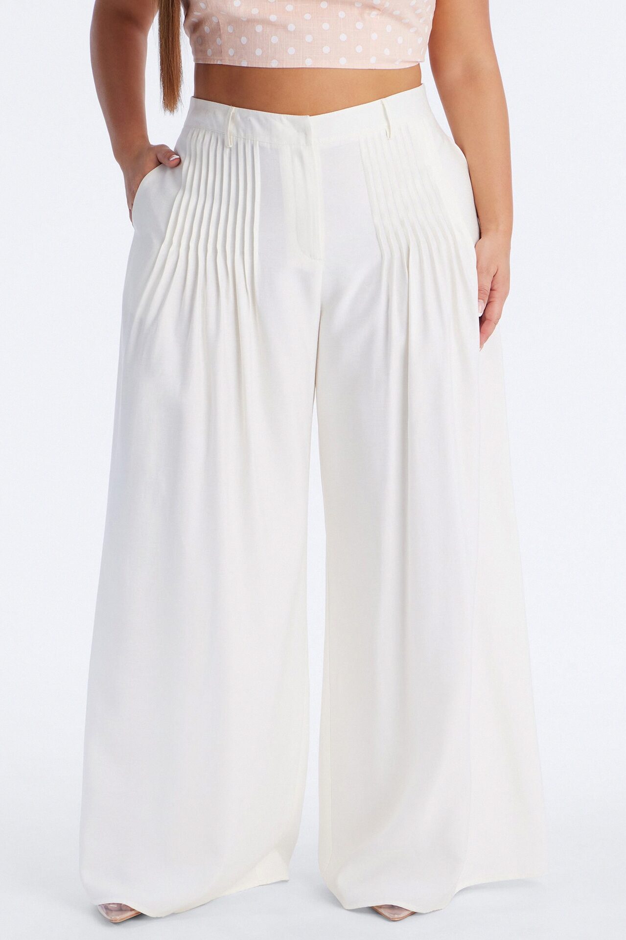 Settled In Pleated Wide Leg Pant 33″ - White