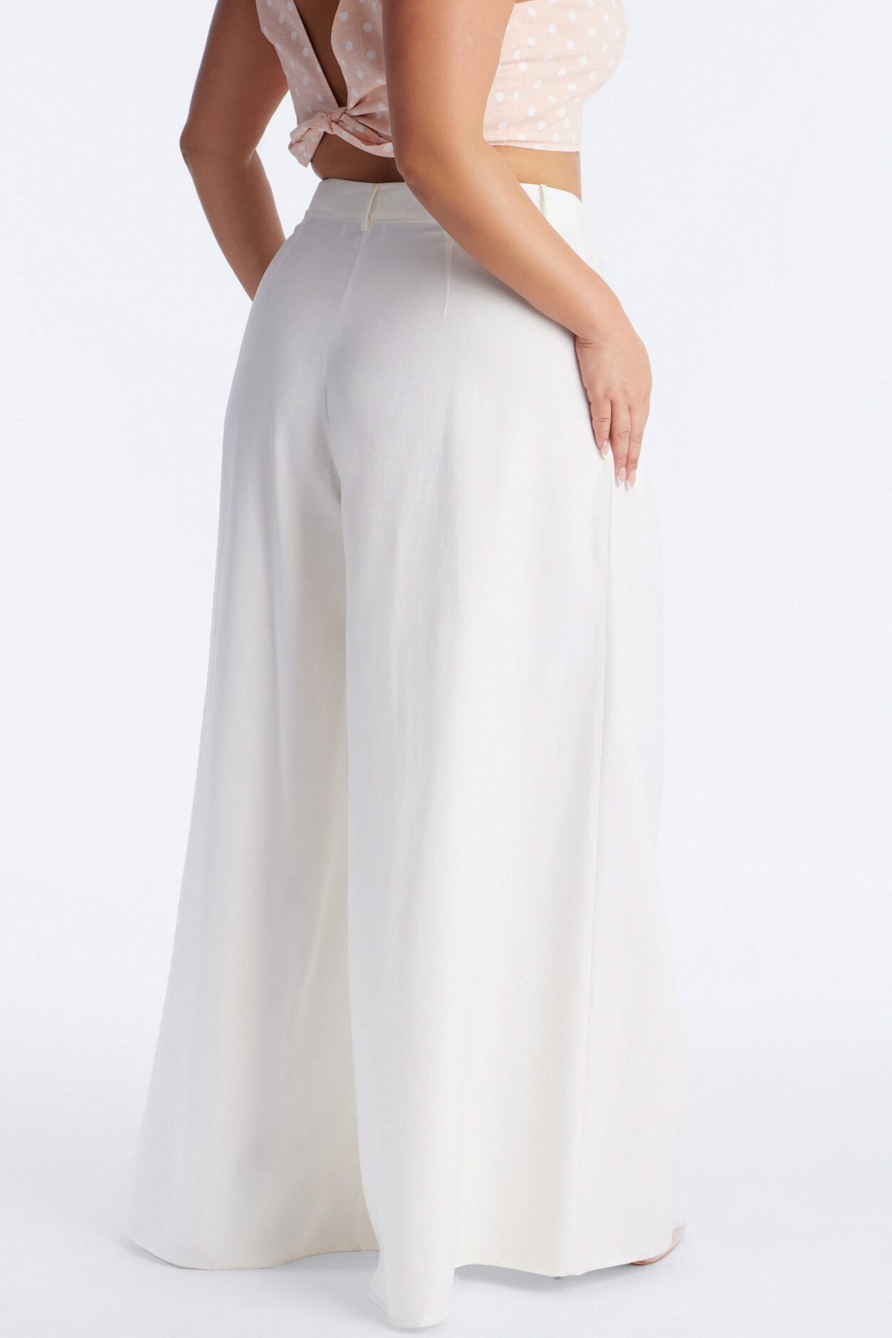 Settled In Pleated Wide Leg Pant 33″ - White