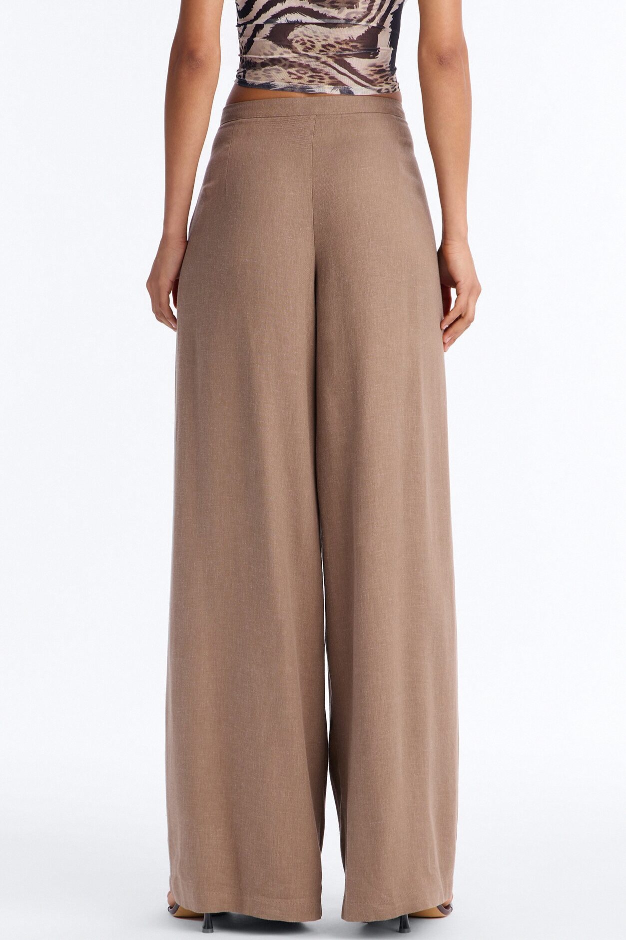Gracie Low Rise Pleated Linen Wide Leg Trouser 33″ - Taupe