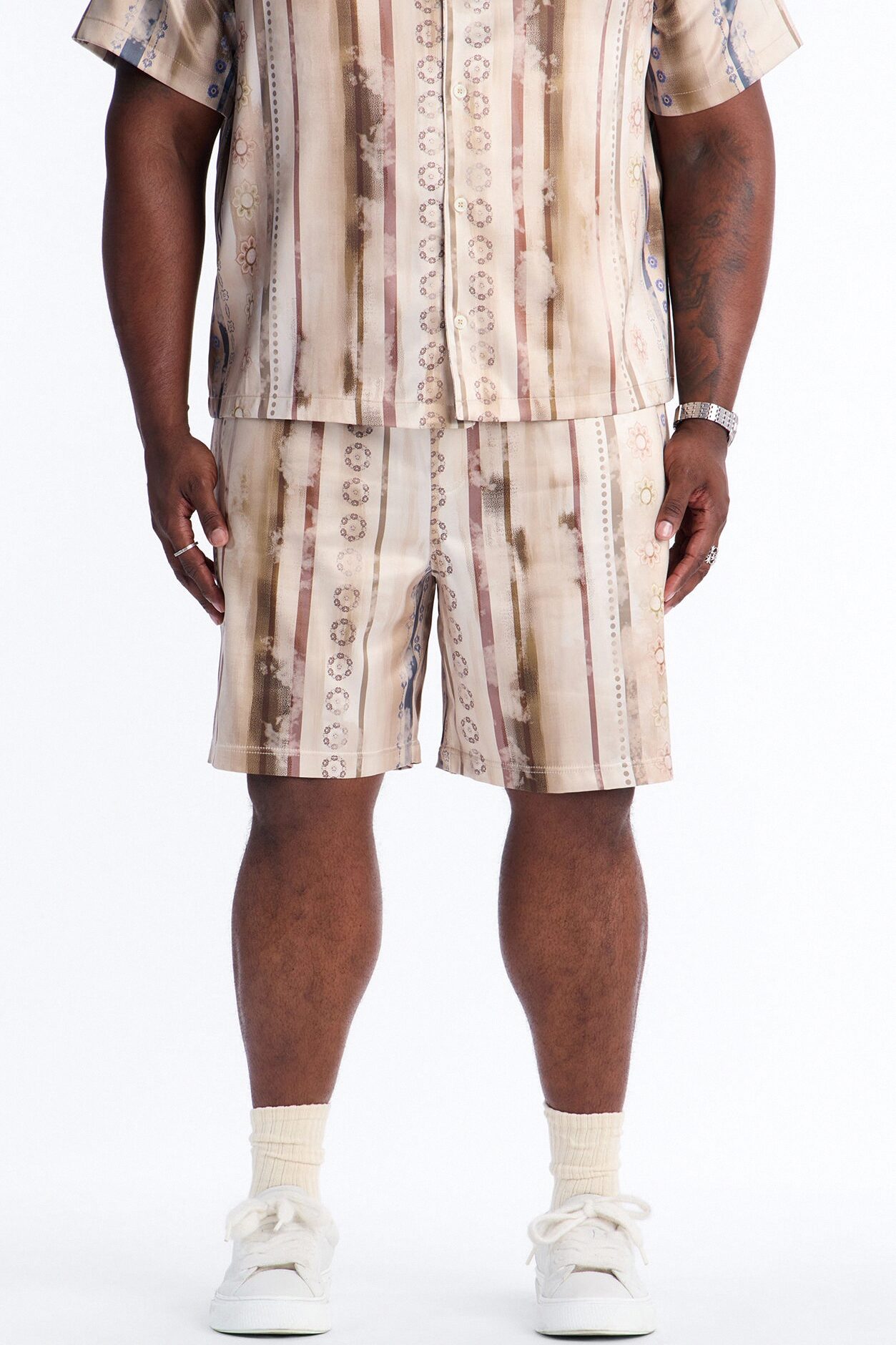 Relaxed Rosewood Short - Brown