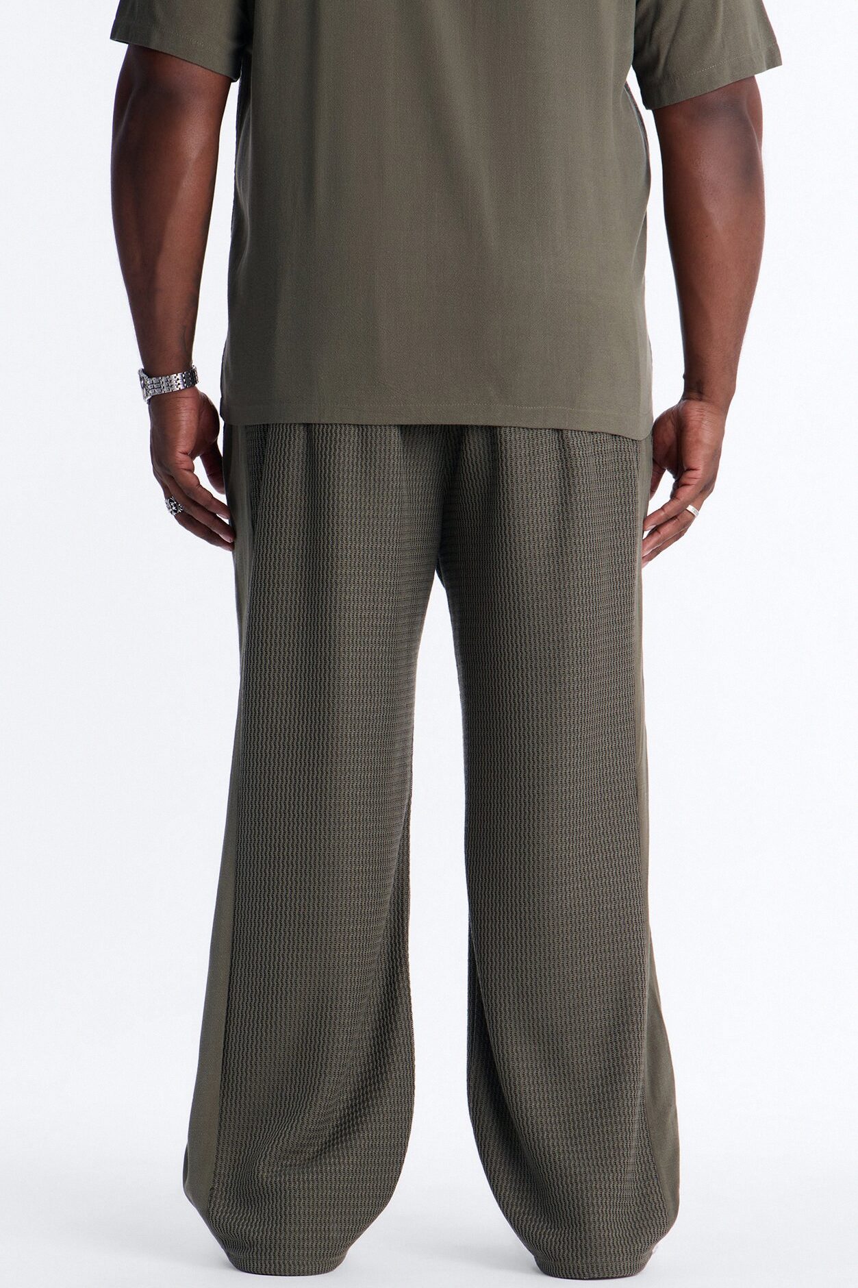 Slim Flare Brookfield Flow Pant - Olive