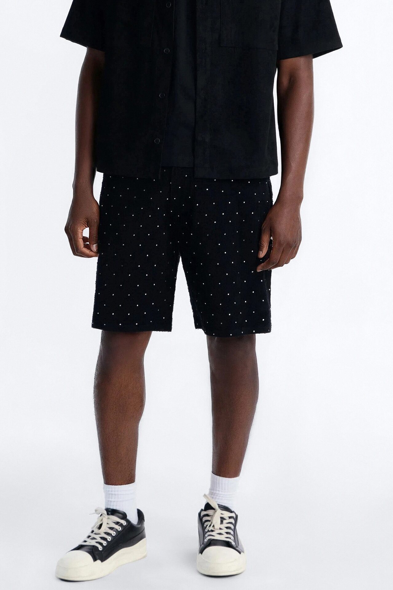 I Be Jeweled Relaxed Denim Short - Black