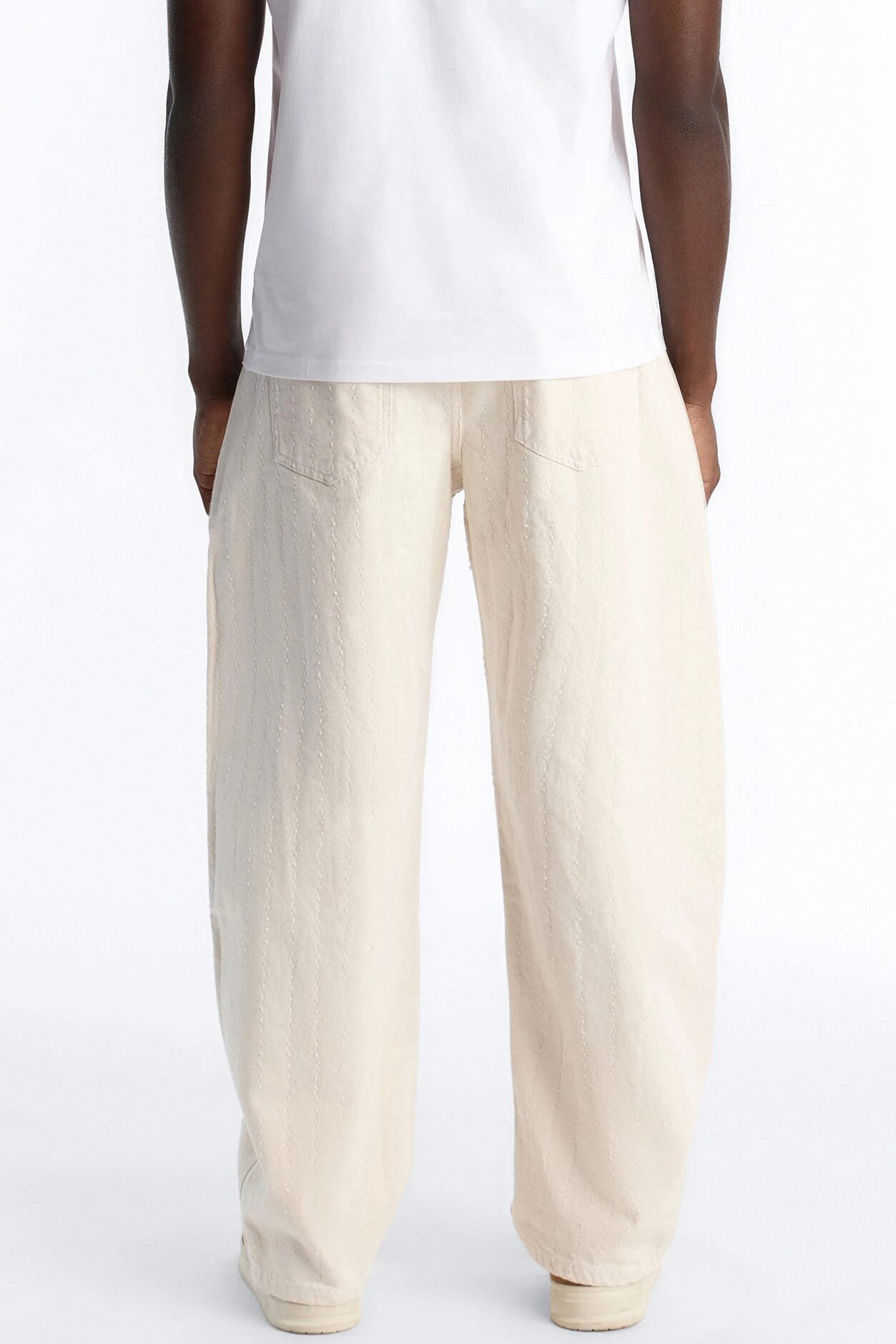 Barrel Feeling Edgy Jean - Cream