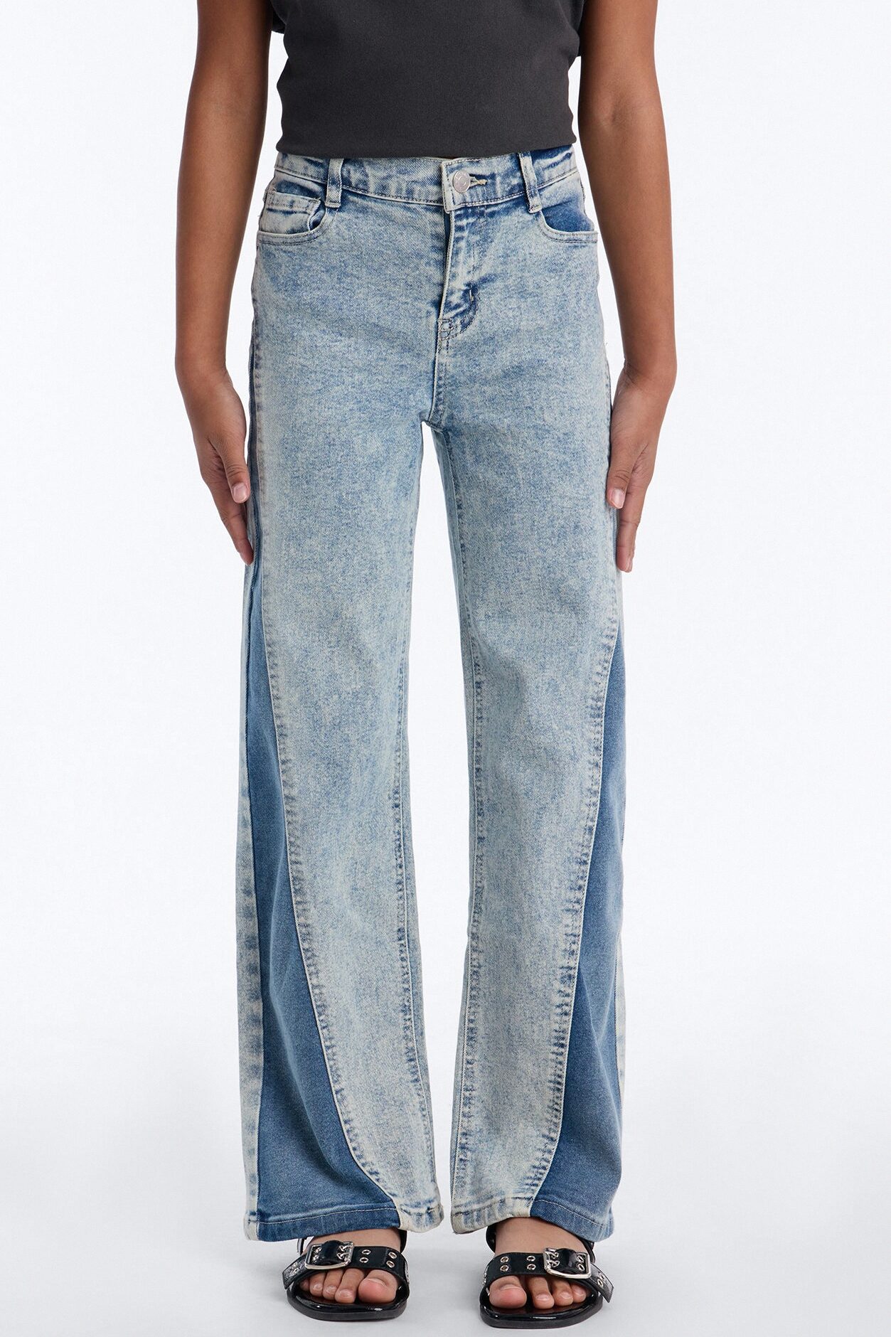 Mini On The Right Track Wide Leg Jeans - Medium Wash