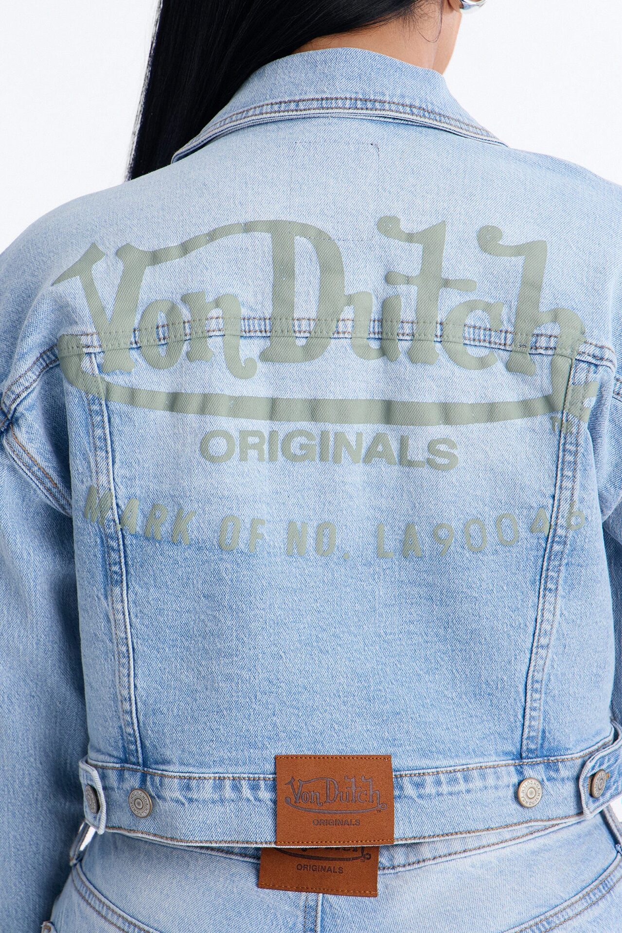 Von Dutch Trucker Denim Jacket - Light Wash