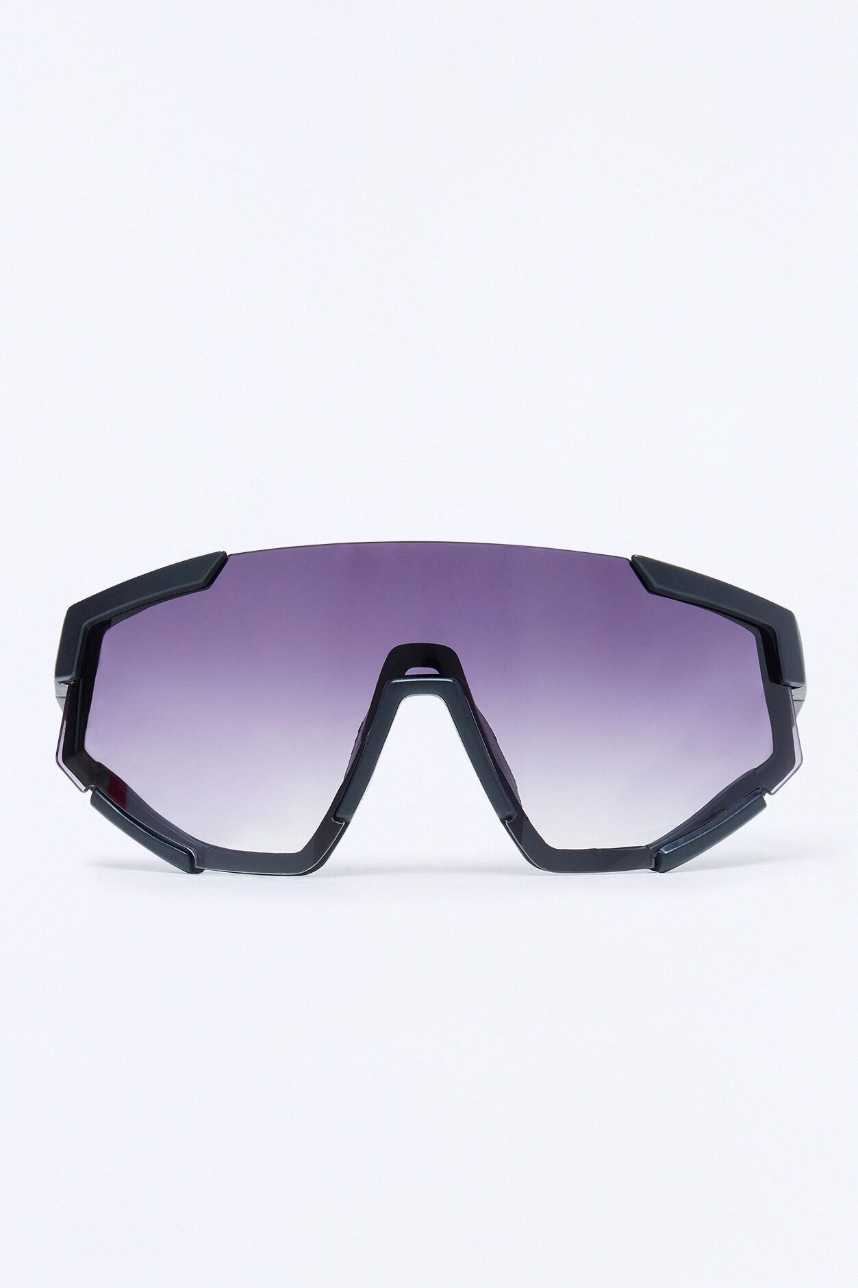 Striving Forward Sport Wrap Sunglasses - Black/Red