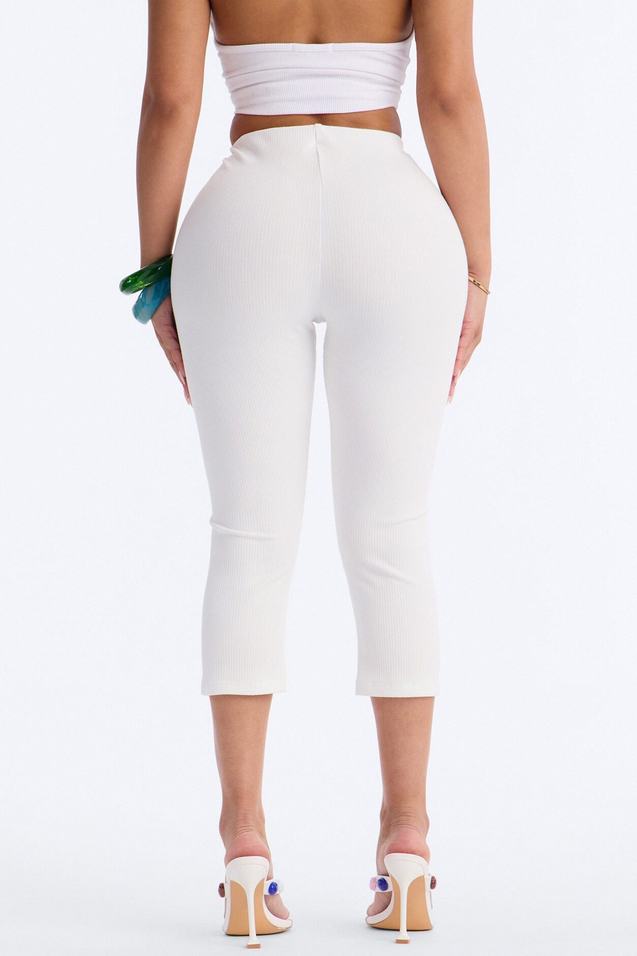 Ultra Ribbed Low Rise Capri Legging - White