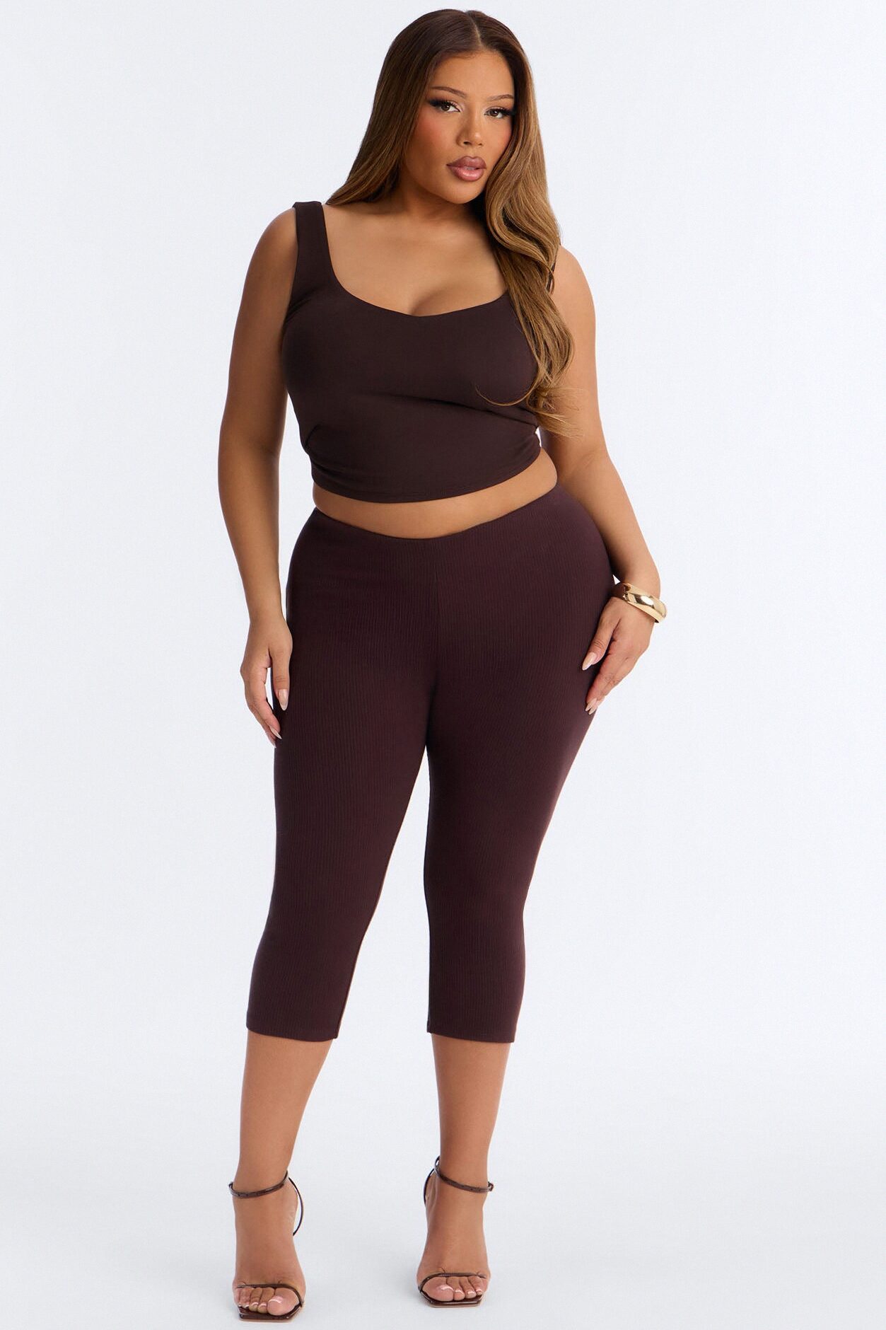 Ultra Ribbed Low Rise Capri Legging - Chocolate