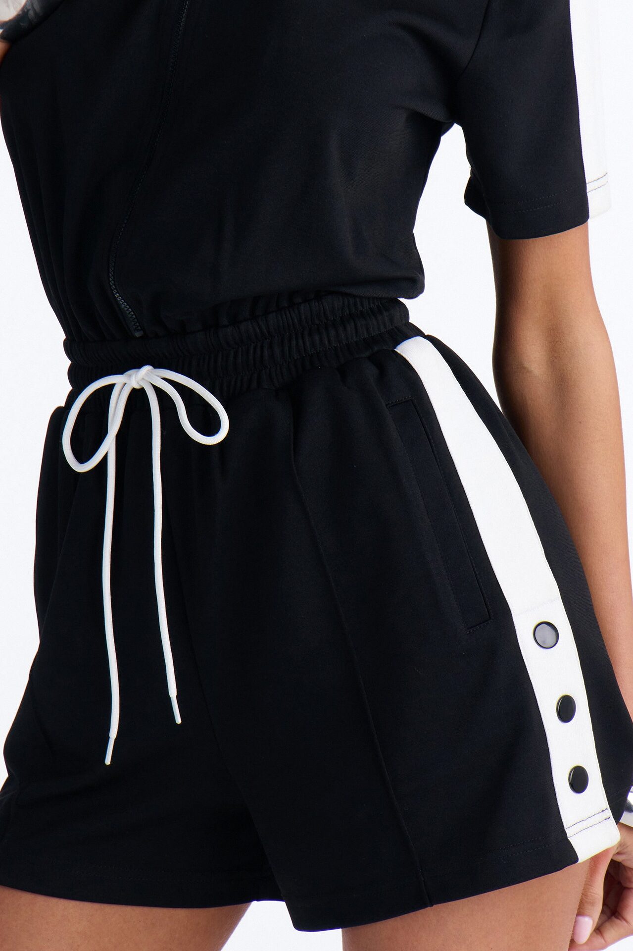 Lianna Short Sleeve Romper - Black
