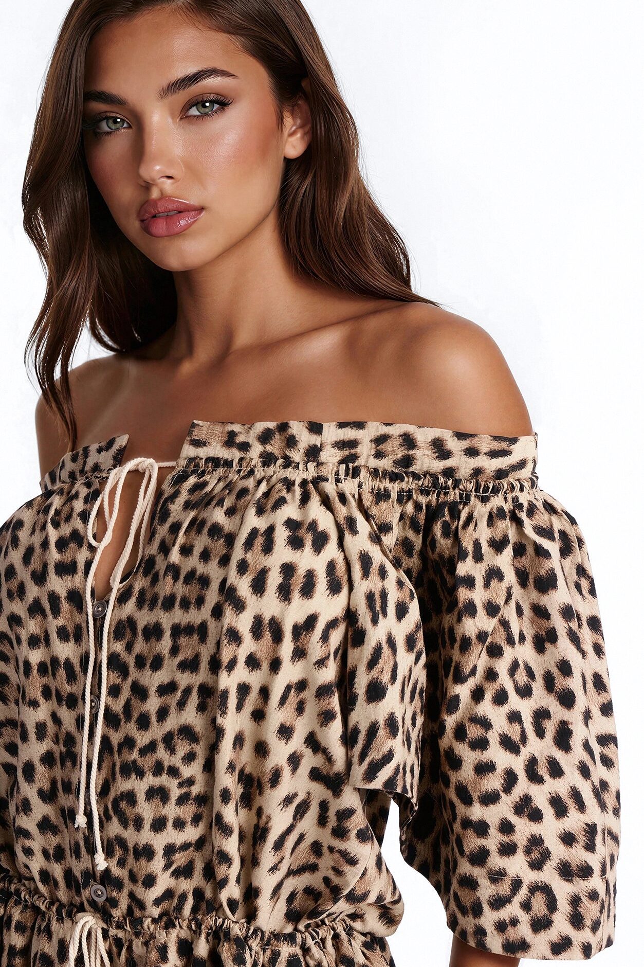 Xandra Leopard Short Sleeve Flowy Romper - Leopard