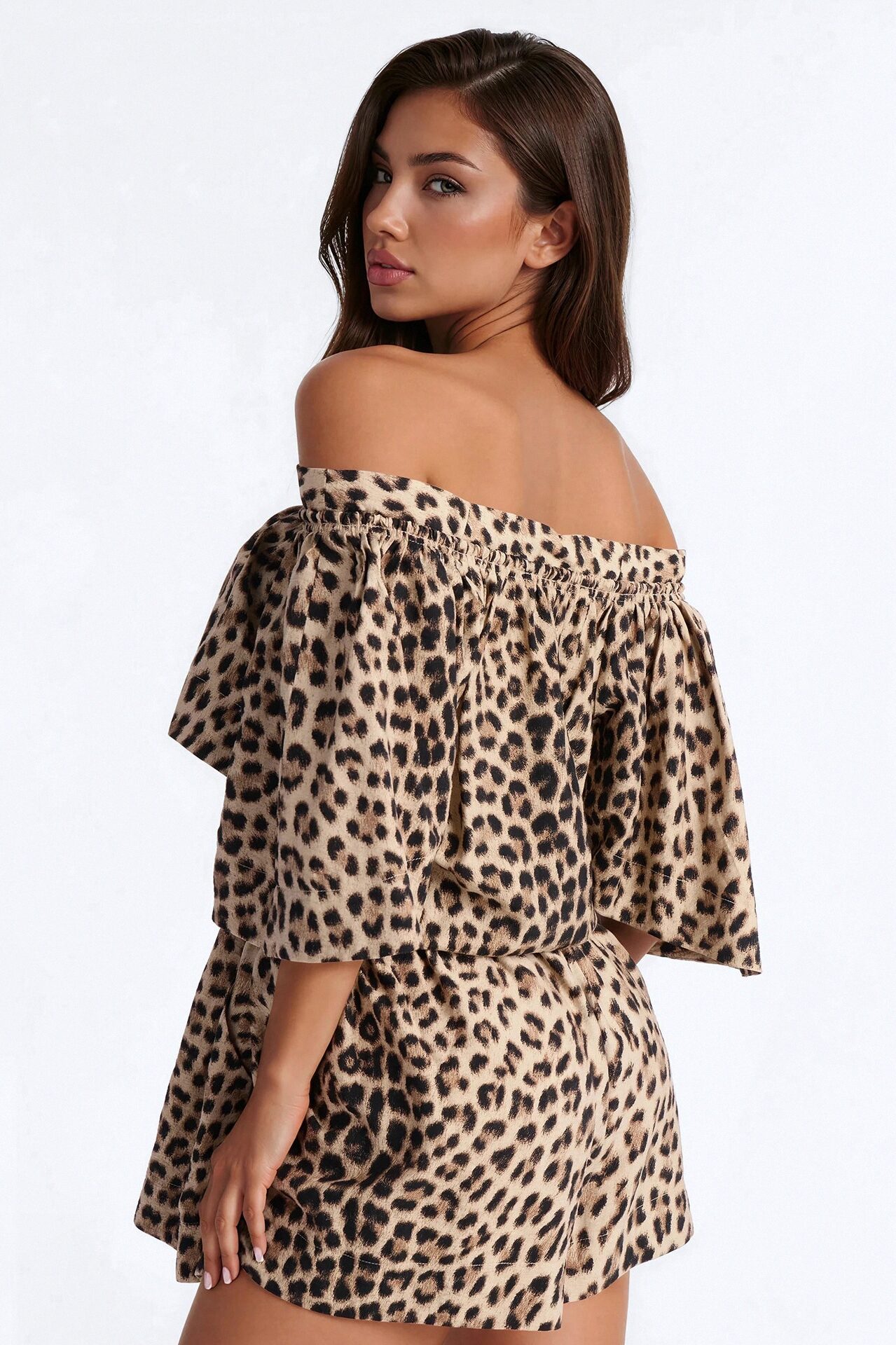Xandra Leopard Short Sleeve Flowy Romper - Leopard