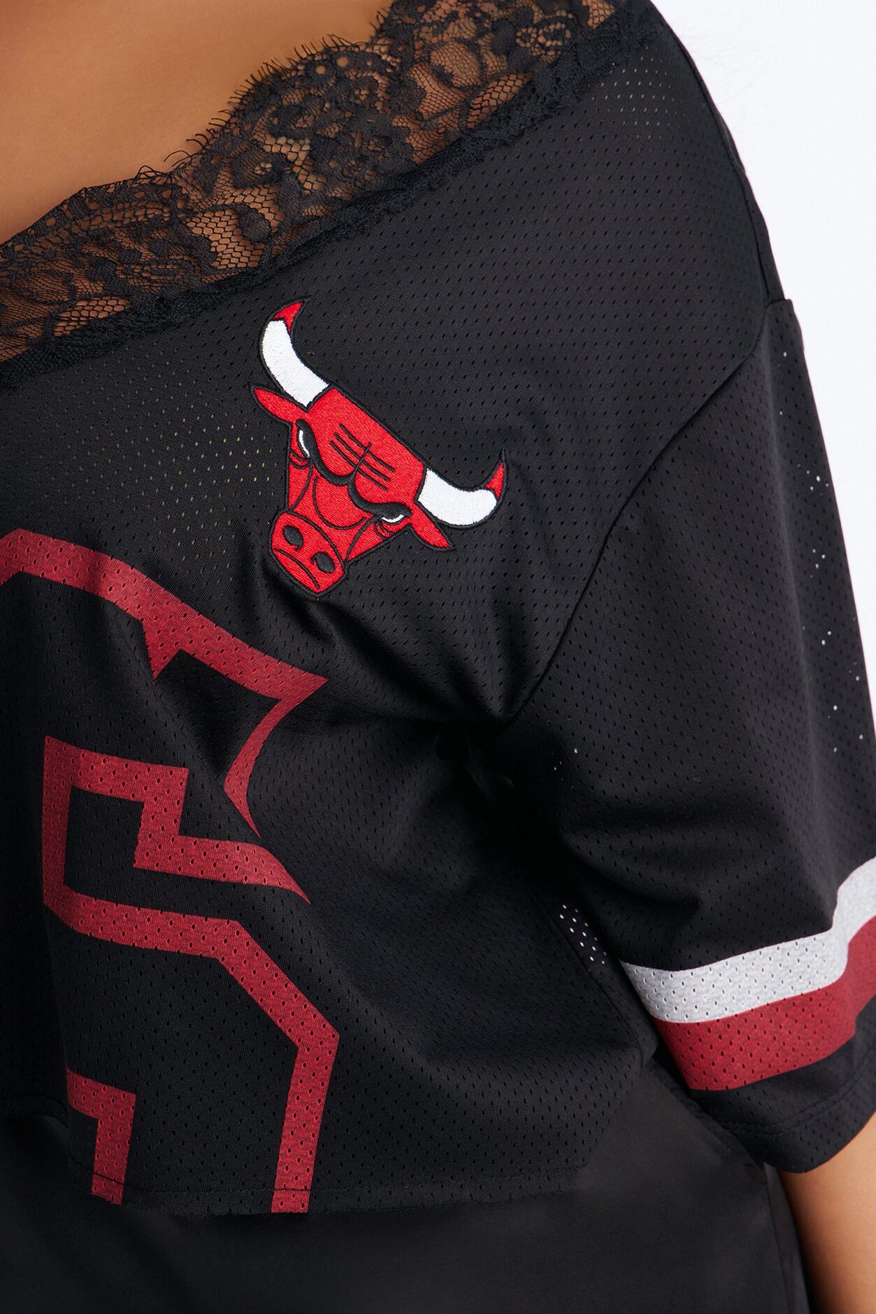 NBA Chicago Bulls Cropped Top - Black