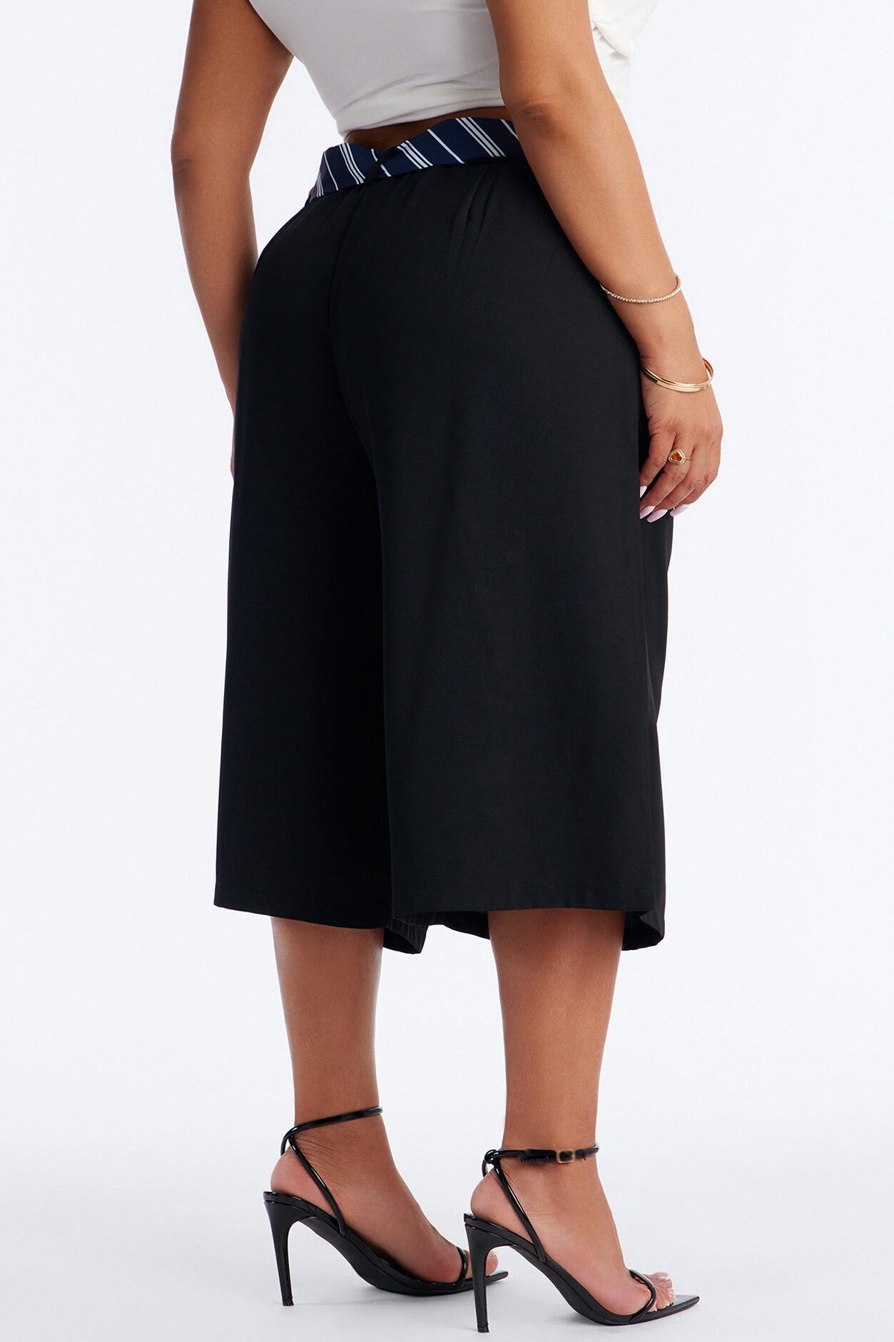 All Tied Up Trouser Bermuda Short - Black