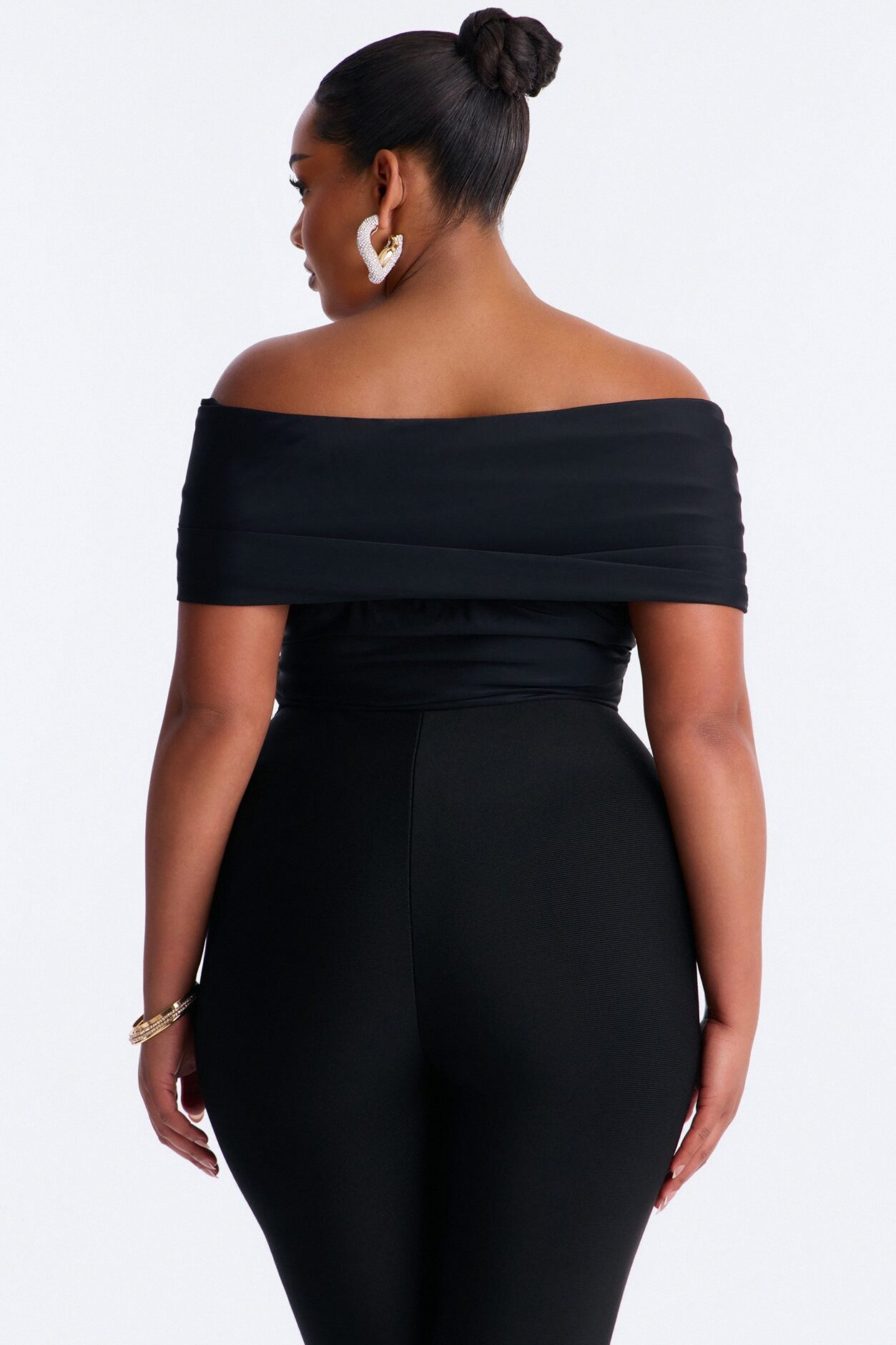 Nina Off Shoulder Ruched Crop Top - Black