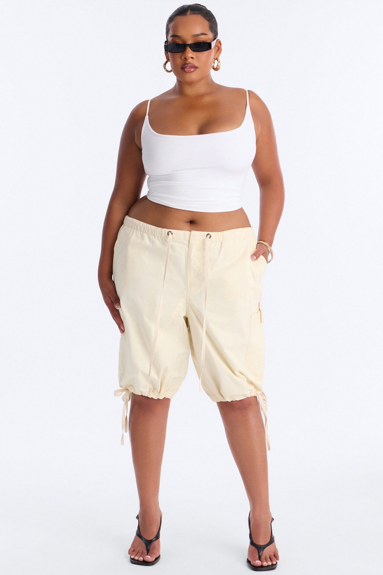 Out Of Town Low Rise Cotton Bermuda Short - Ivory