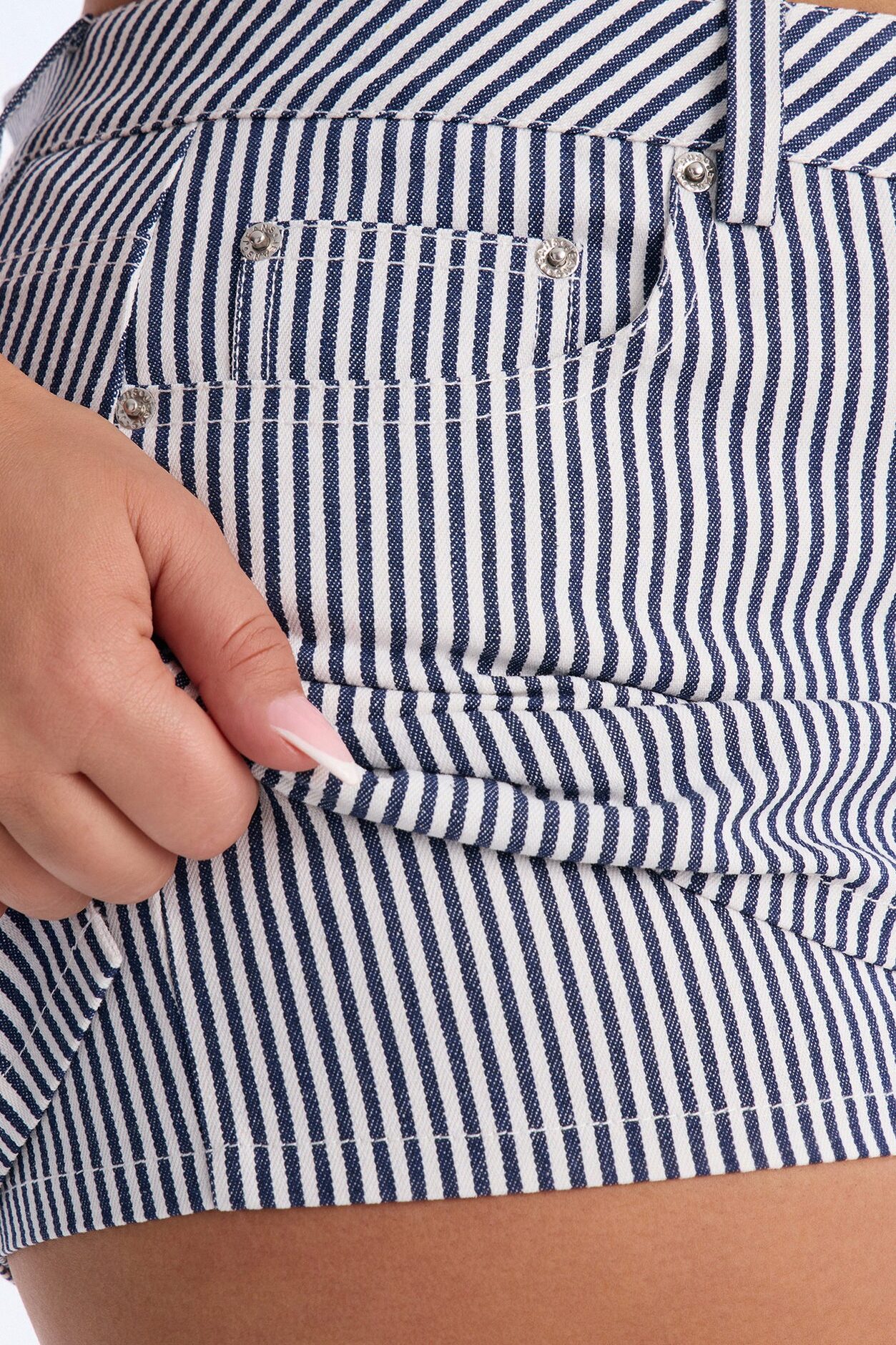 Sloane Low Rise Twill Striped Micro Mini Skort - Navy/combo