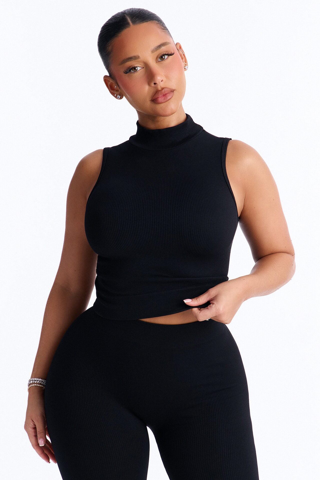 Cora Seamless Capri Set - Black