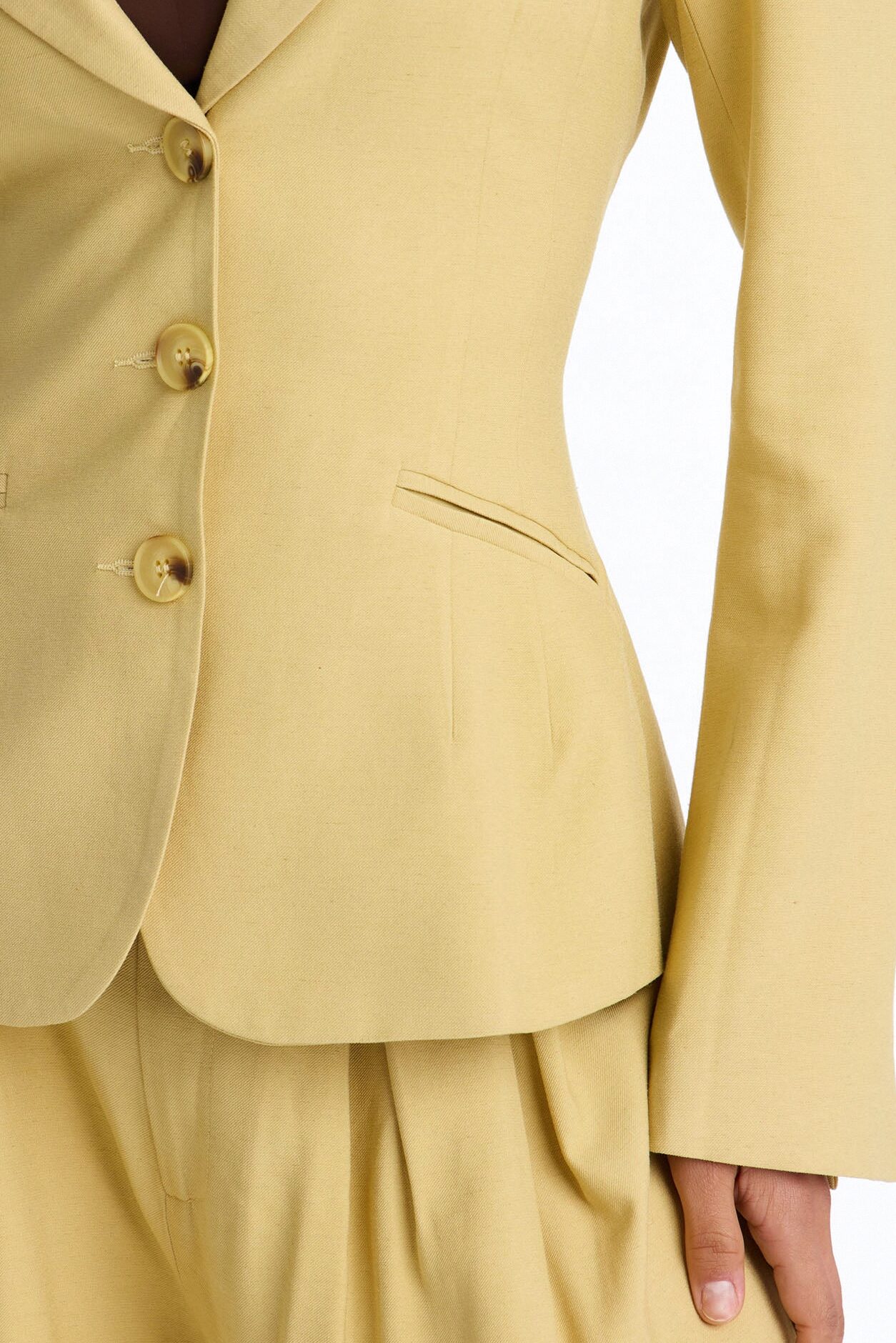 Elyse Linen Fitted Blazer - Honey