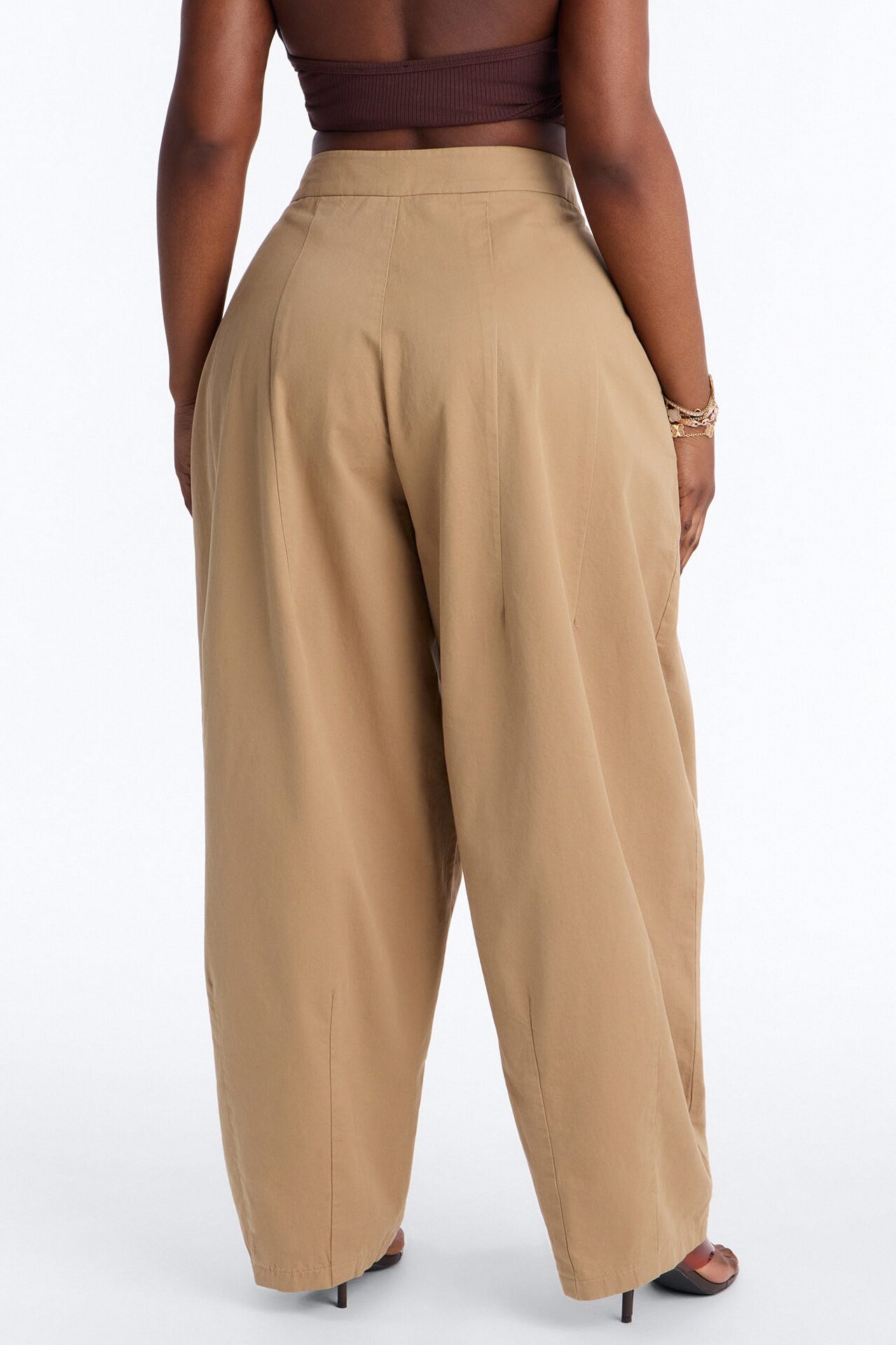 Cora High Rise Barrel Leg Pant 30″ - Khaki